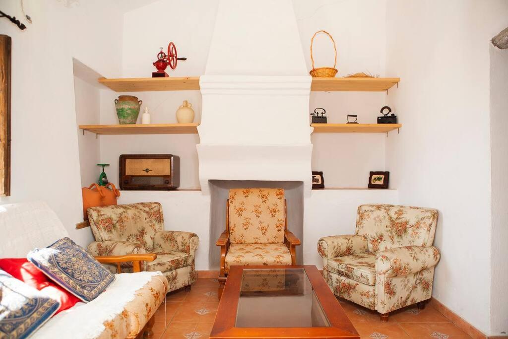 Holiday home La Dehesa - Pool and see view
