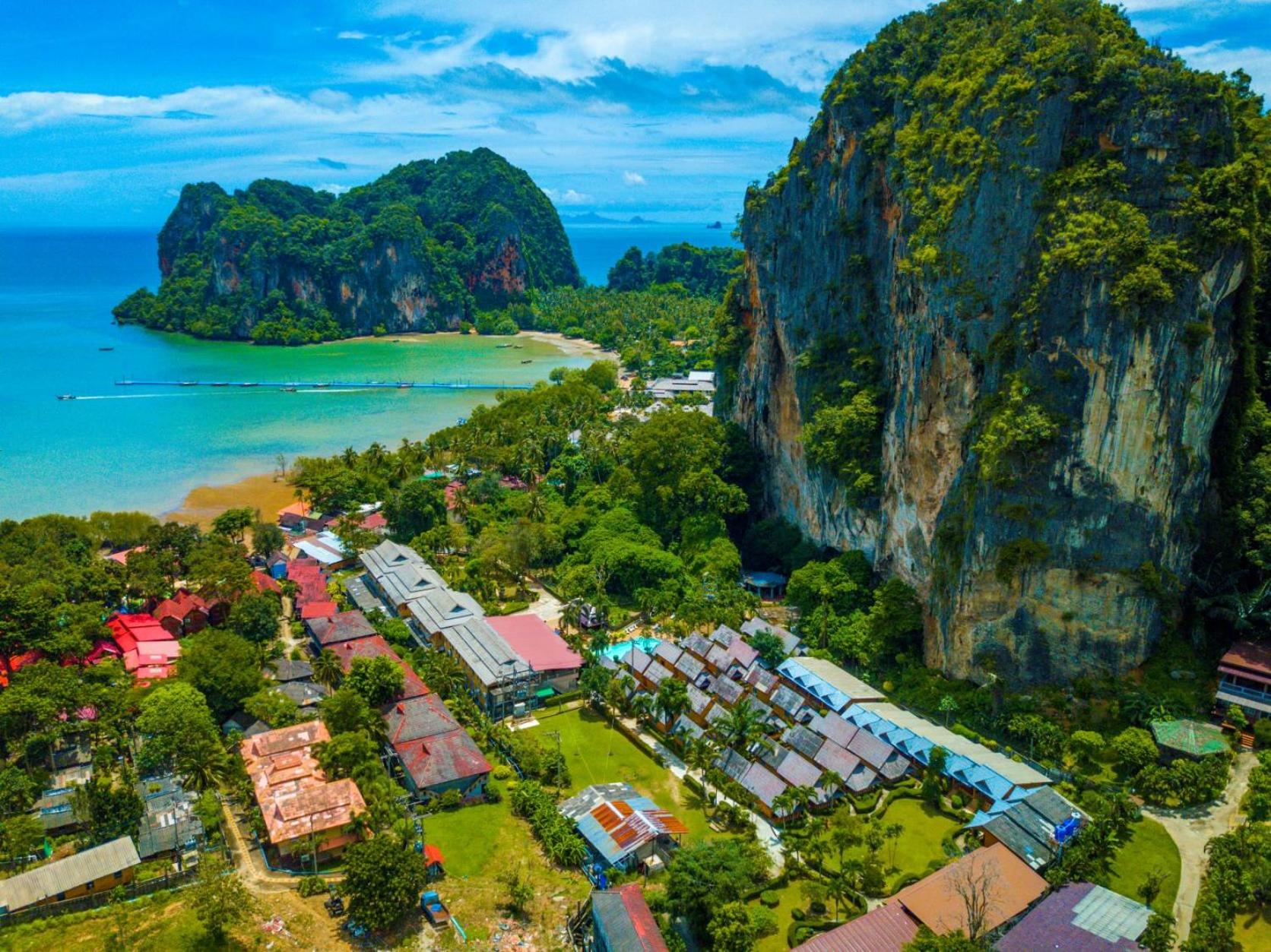 Diamond Cave Resort