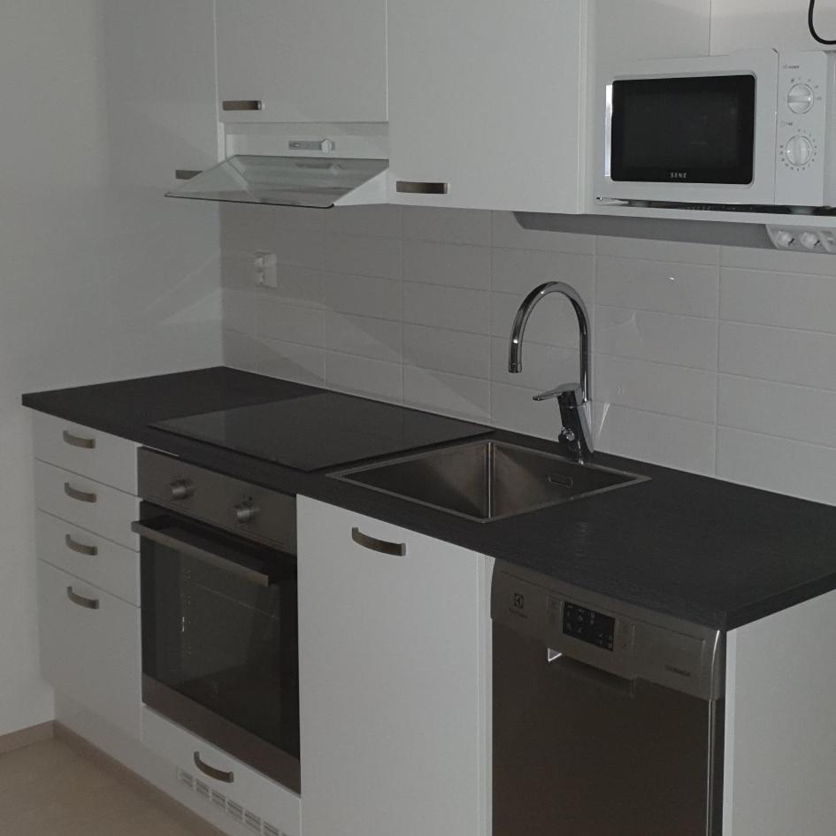 Cozy Studio in Espoo - Free Garage Parking view 2