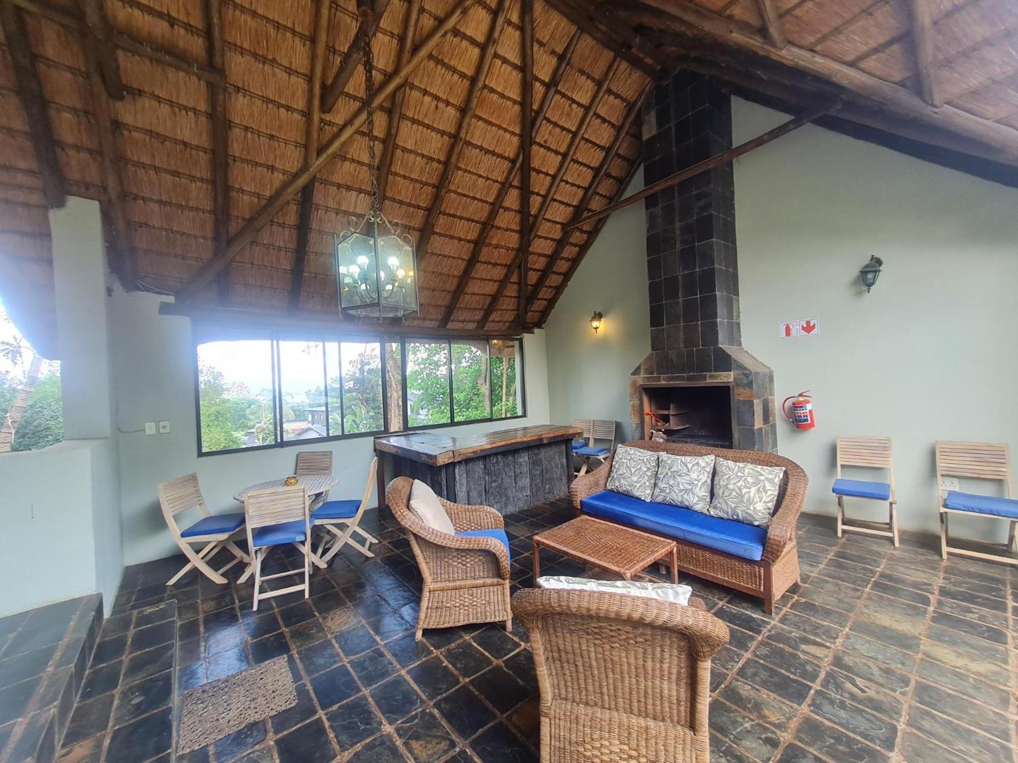 60 on Monica, 6 Bedroom Lesedi Lodge, Hartbeespoort view 3