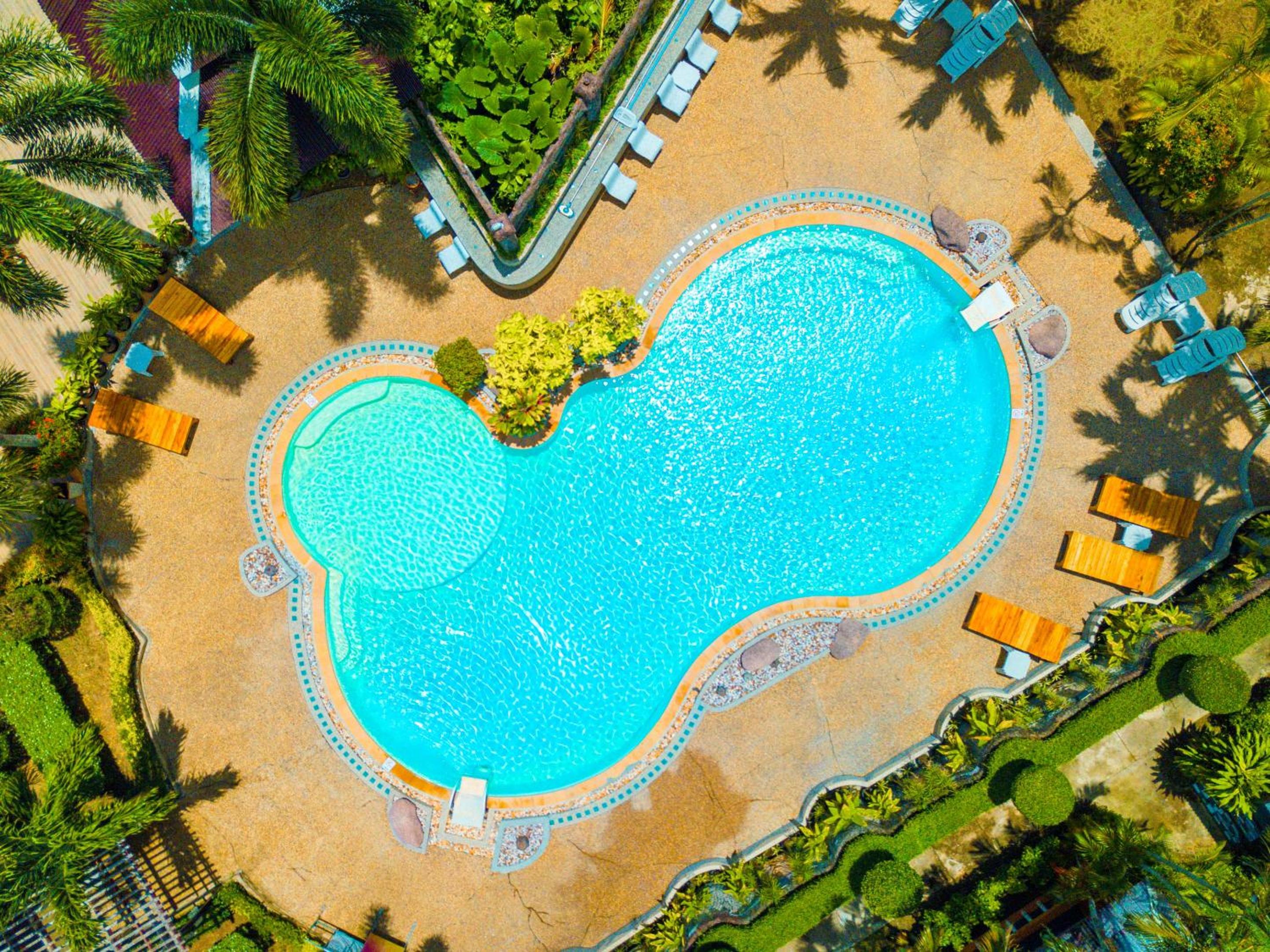 Diamond Cave Resort