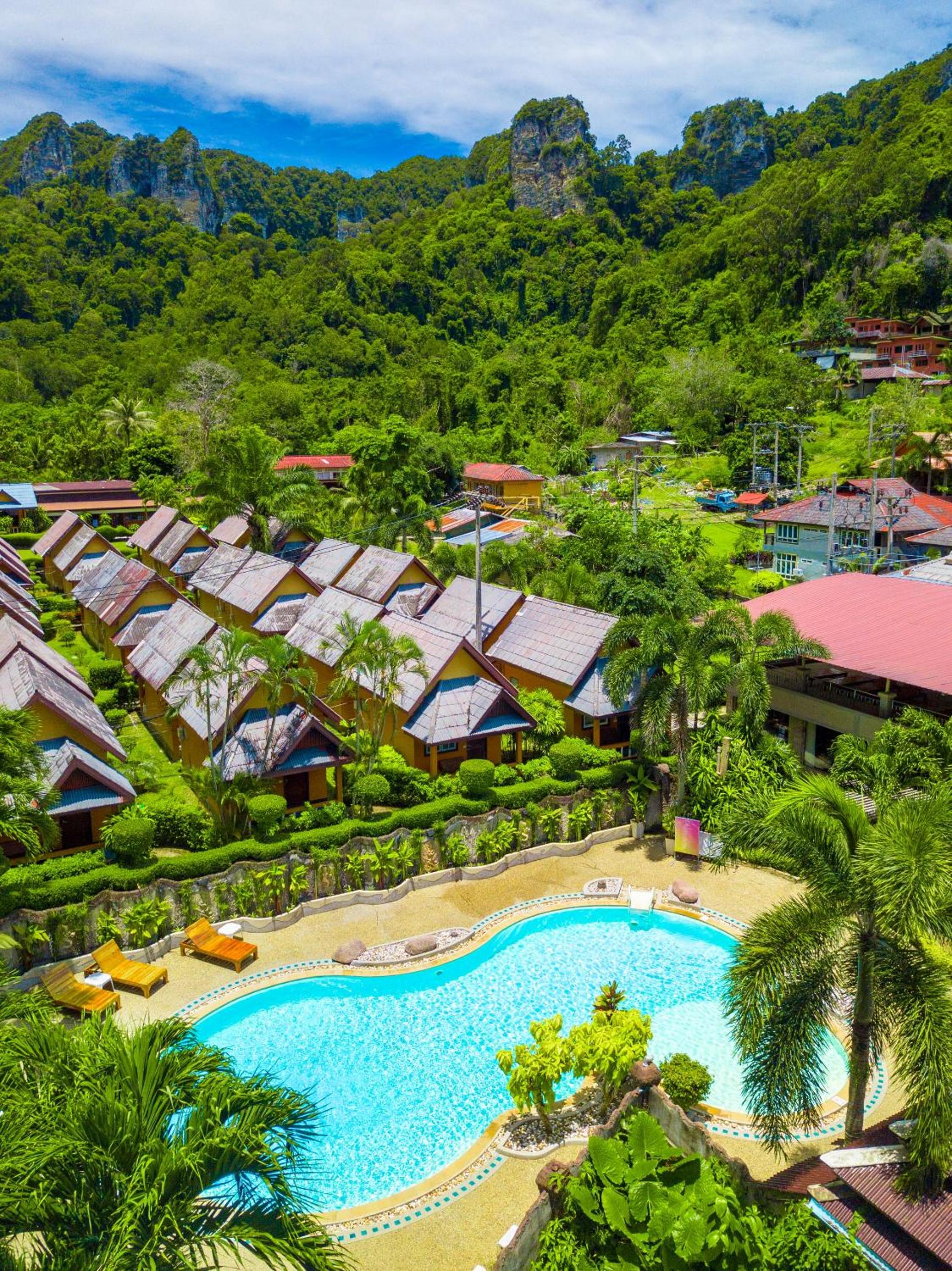 Diamond Cave Resort