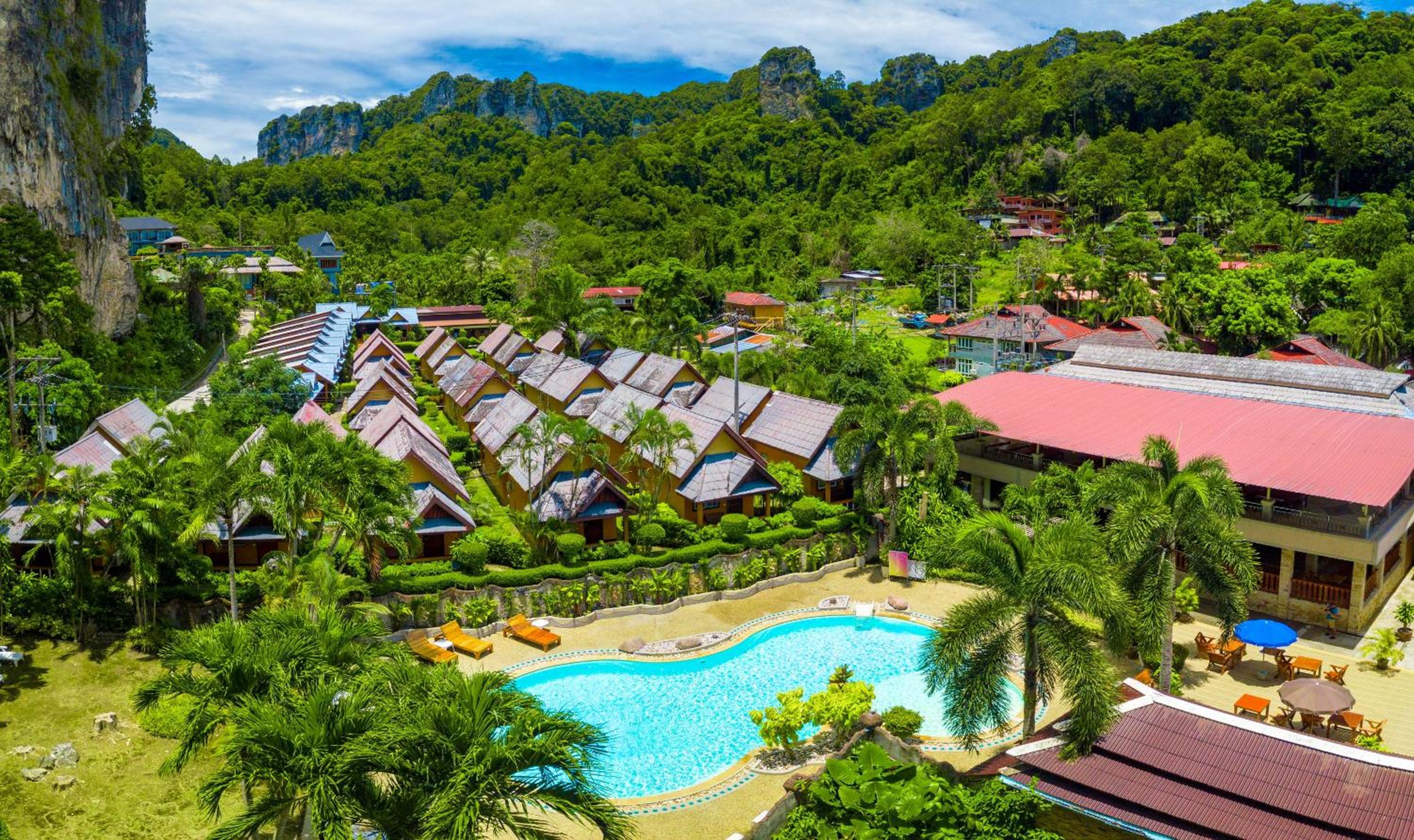 Diamond Cave Resort