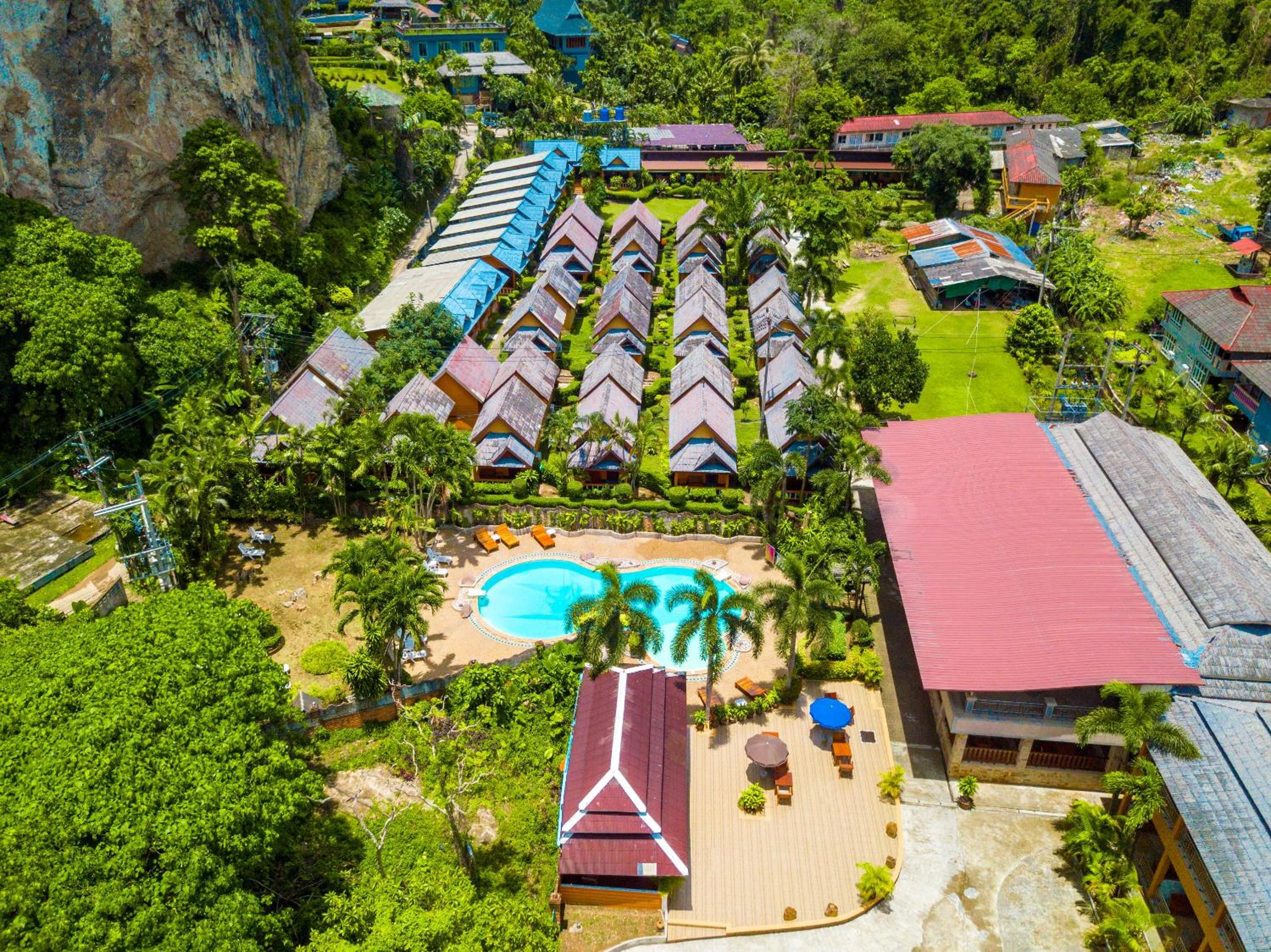 Diamond Cave Resort