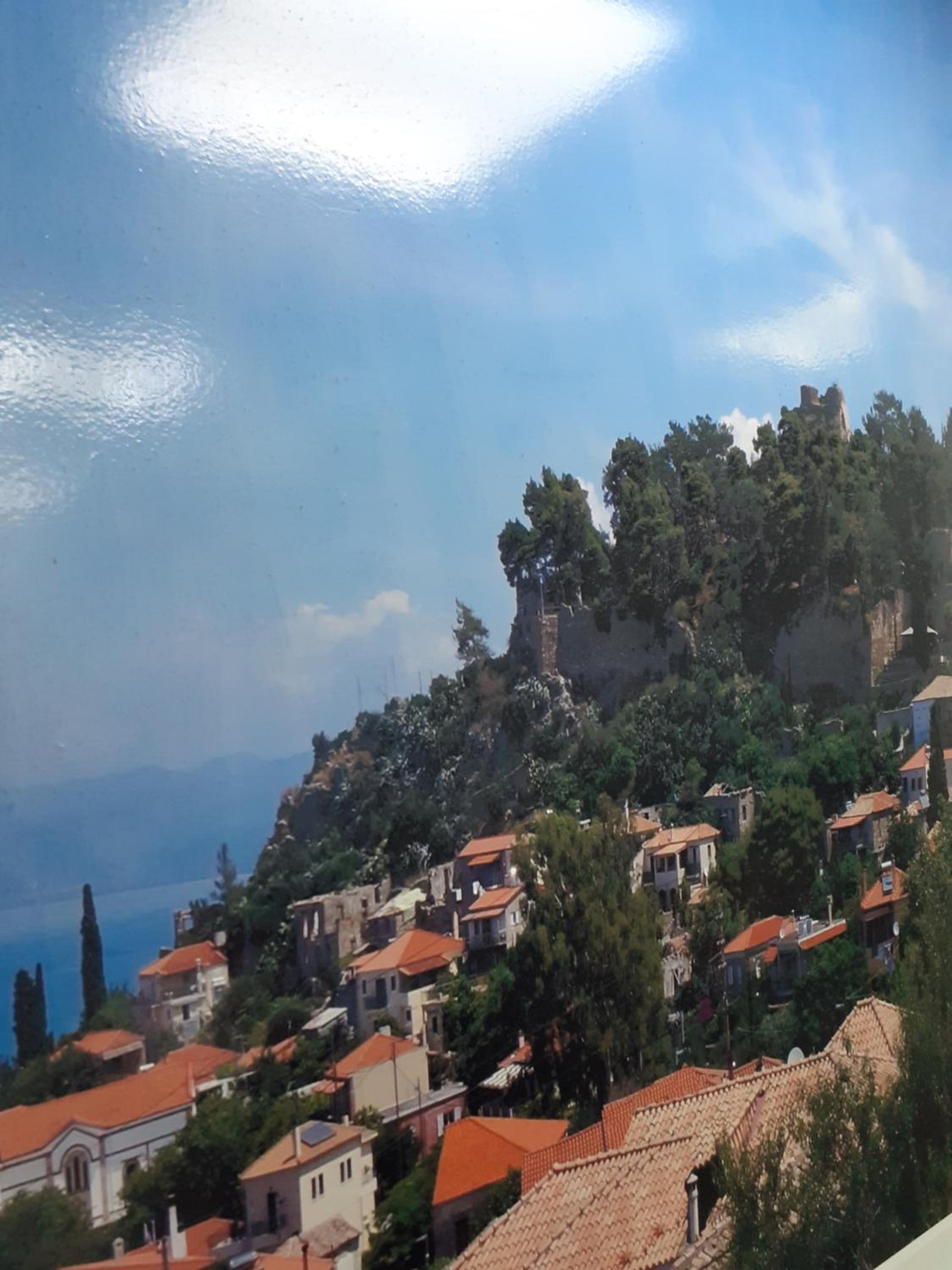 Tzil home view 4