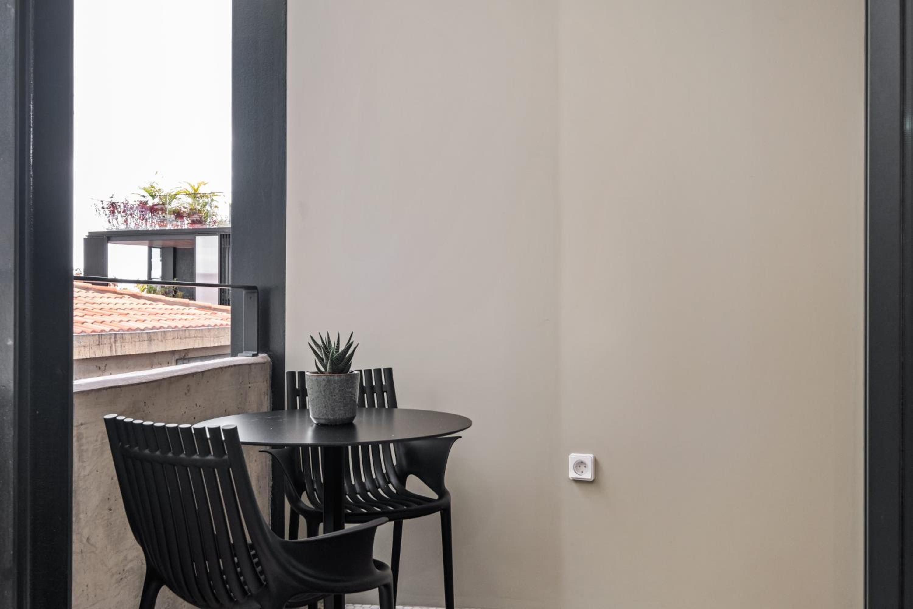 Exclusive Terrace and Grill at Savoy Insular