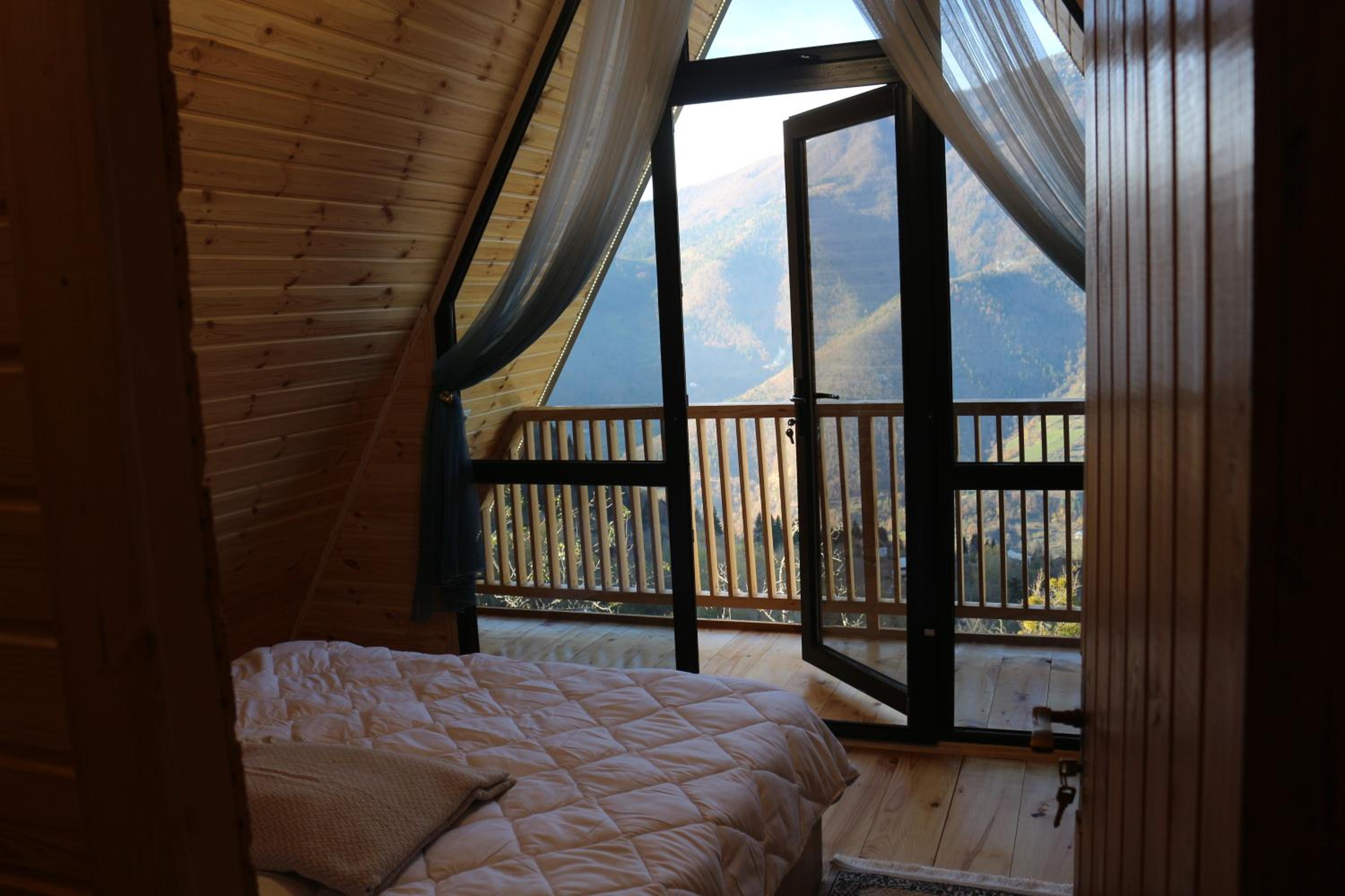 KALOHOUSE