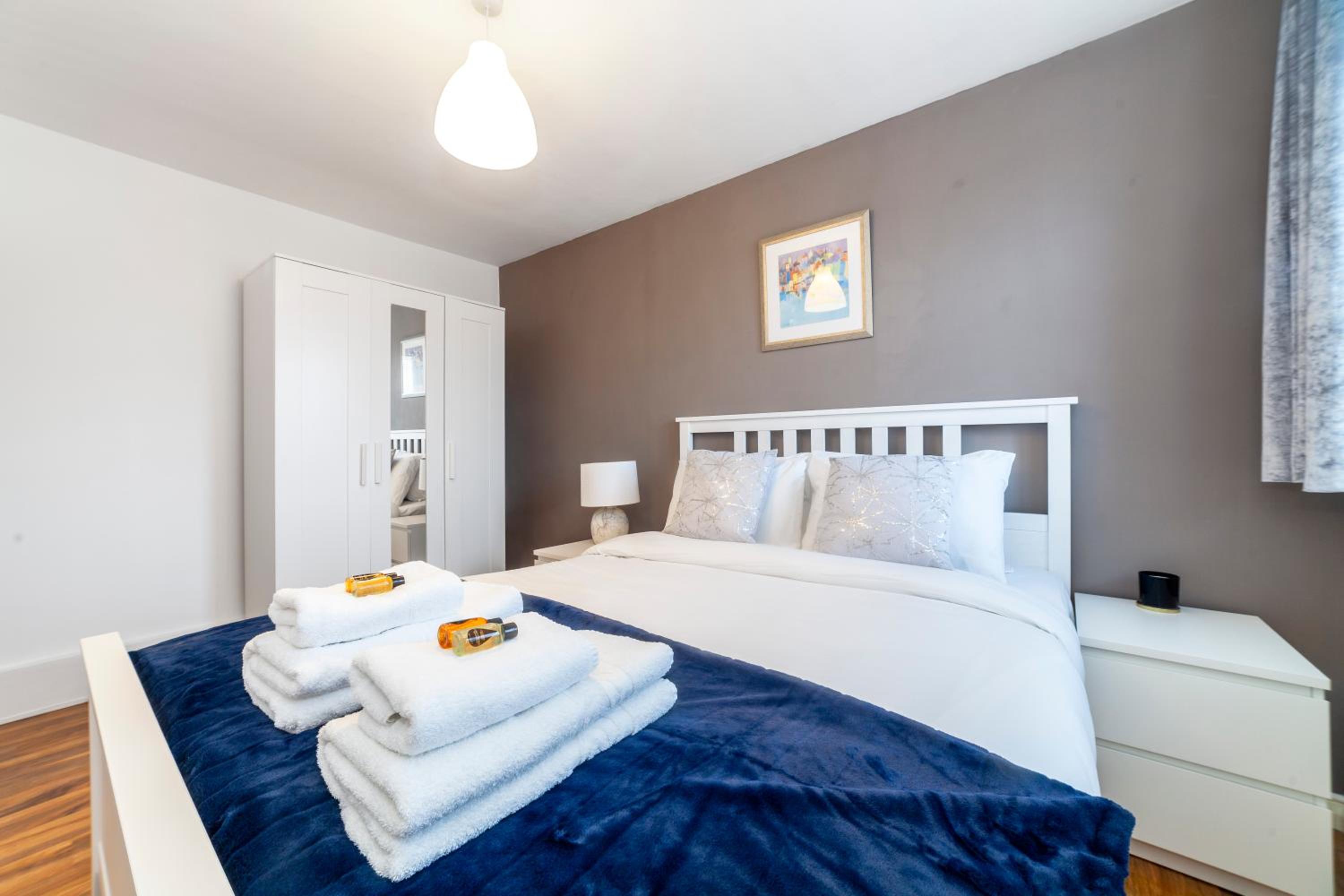 Amazing 1 BR apartment, Barons Court