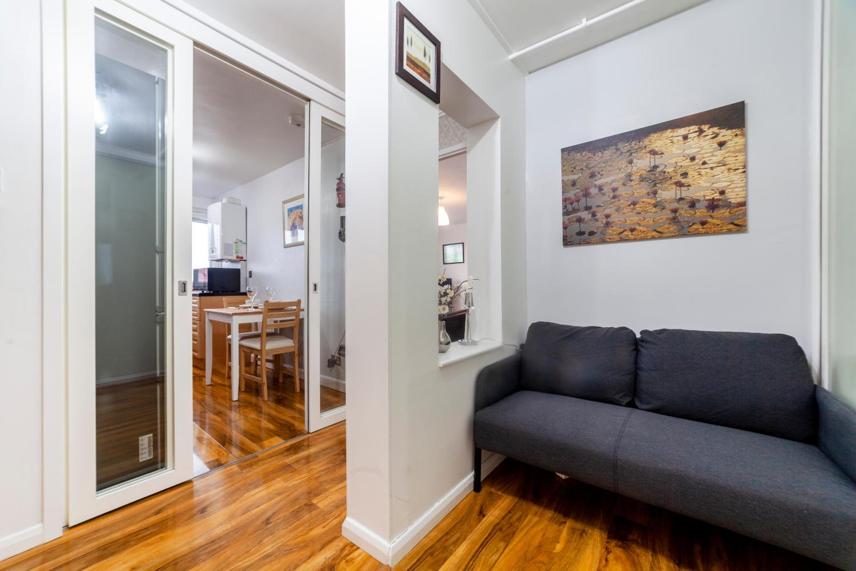 Amazing 1 BR apartment, Barons Court