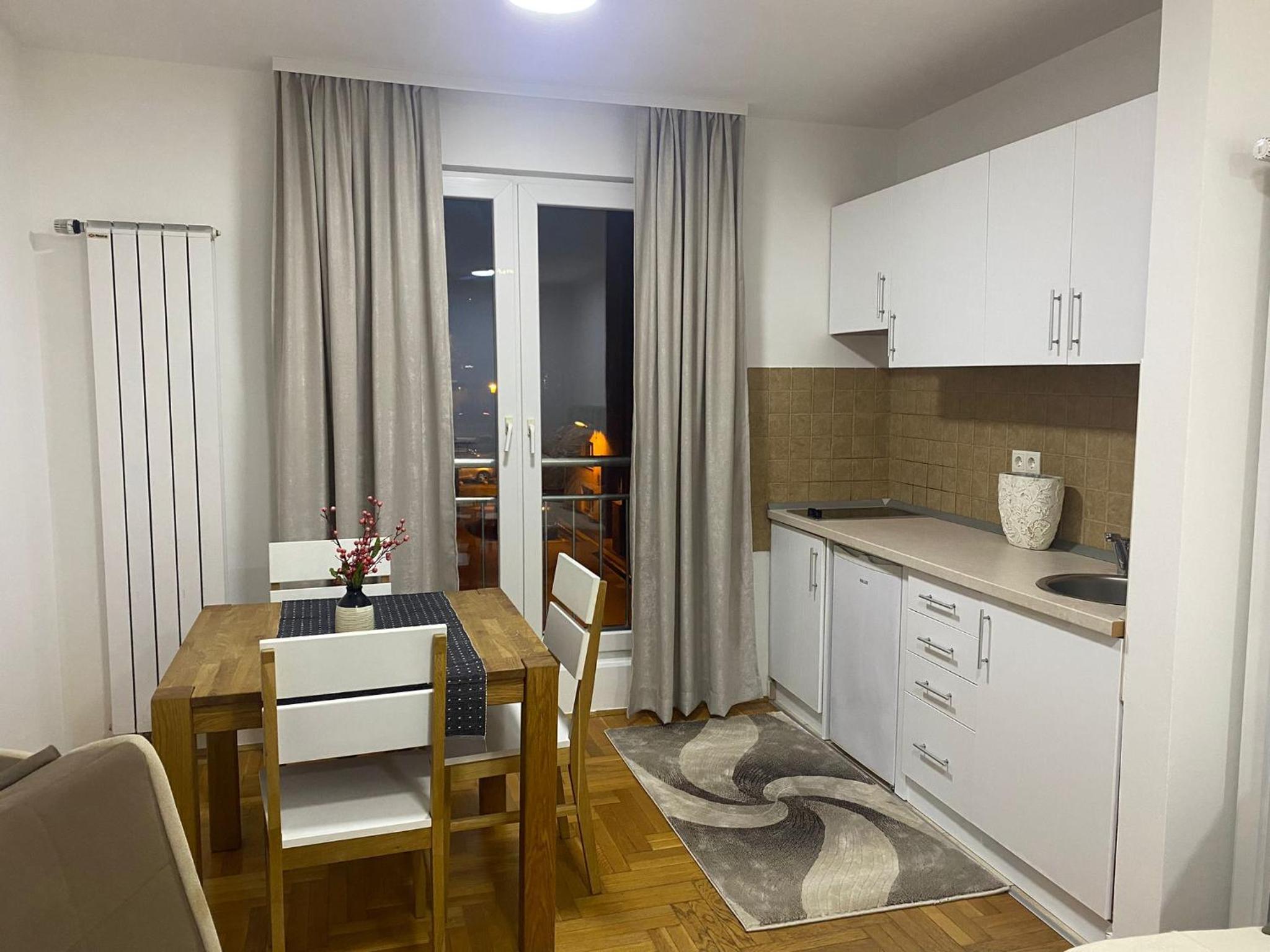 APARTMAN NICE
