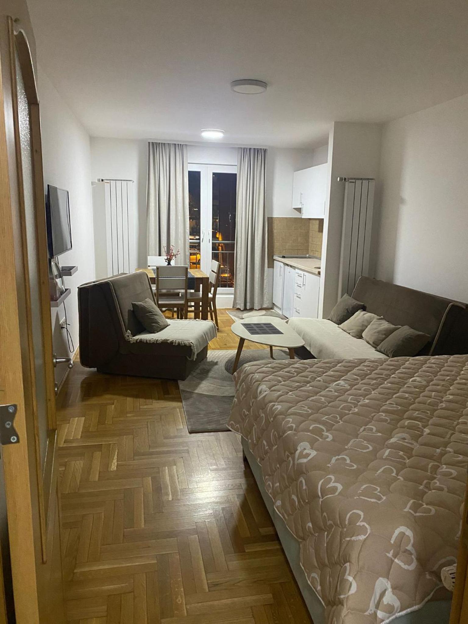 APARTMAN NICE
