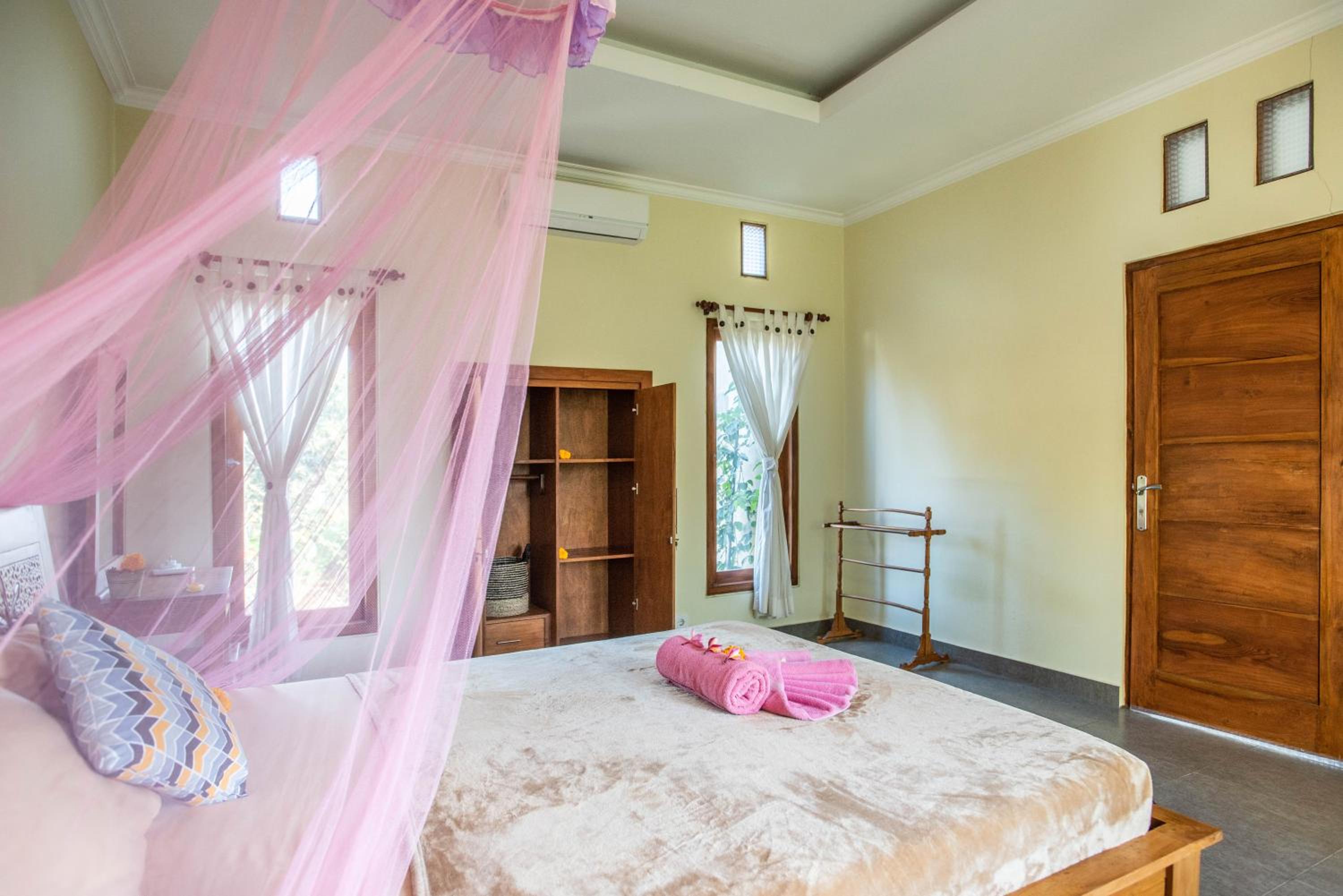 2BDR Budget House with Rice Field View Near Center view 4