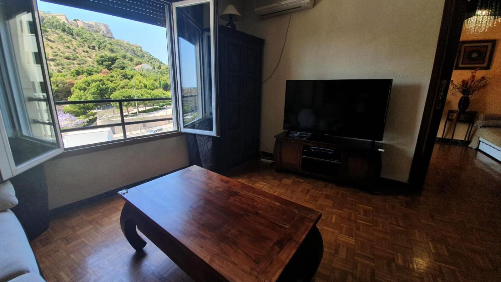Apartamento con encanto junto al Postiguet y Castillo