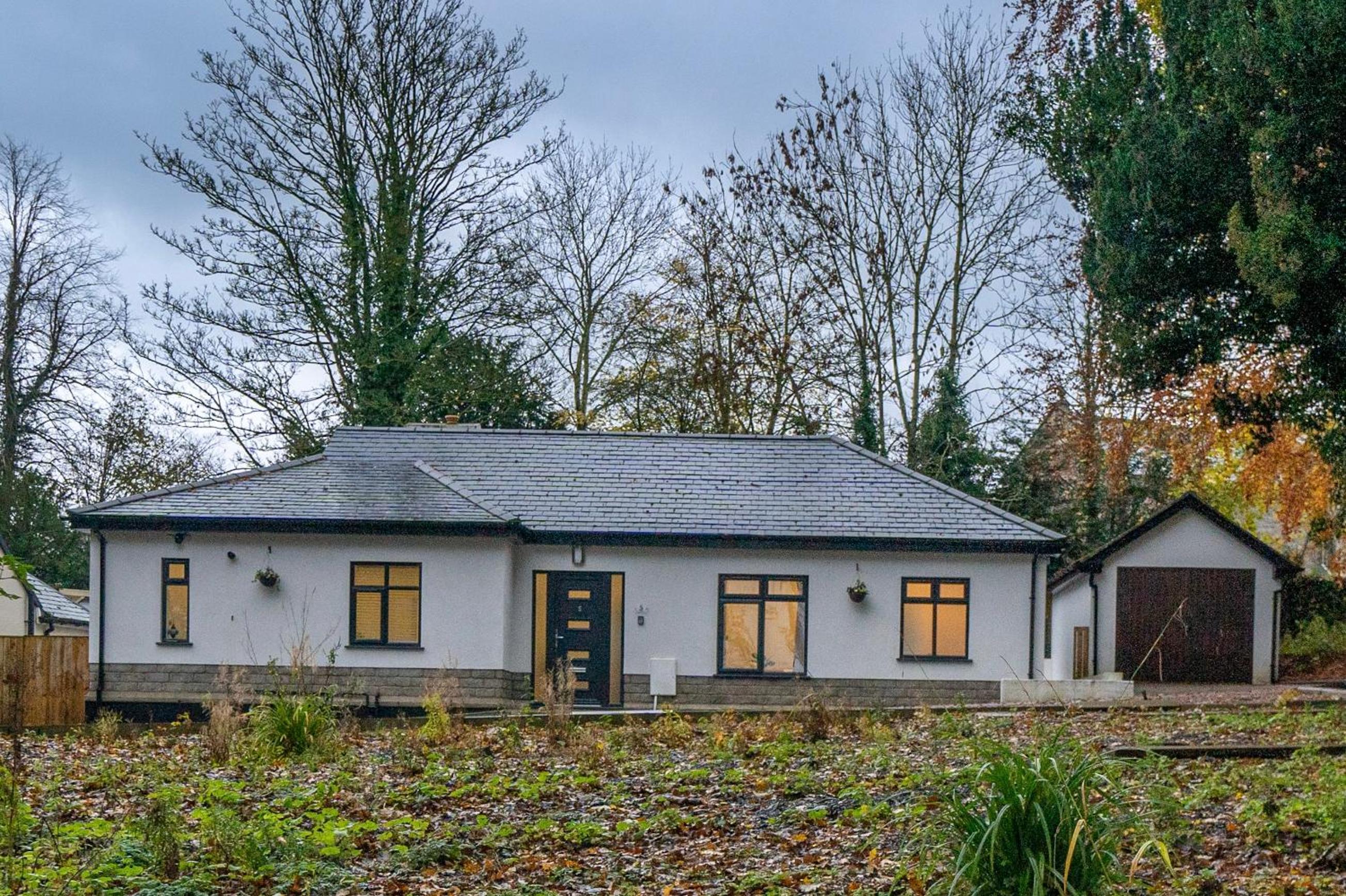 NEW Luxury family/dog-friendly countryside retreat view 2