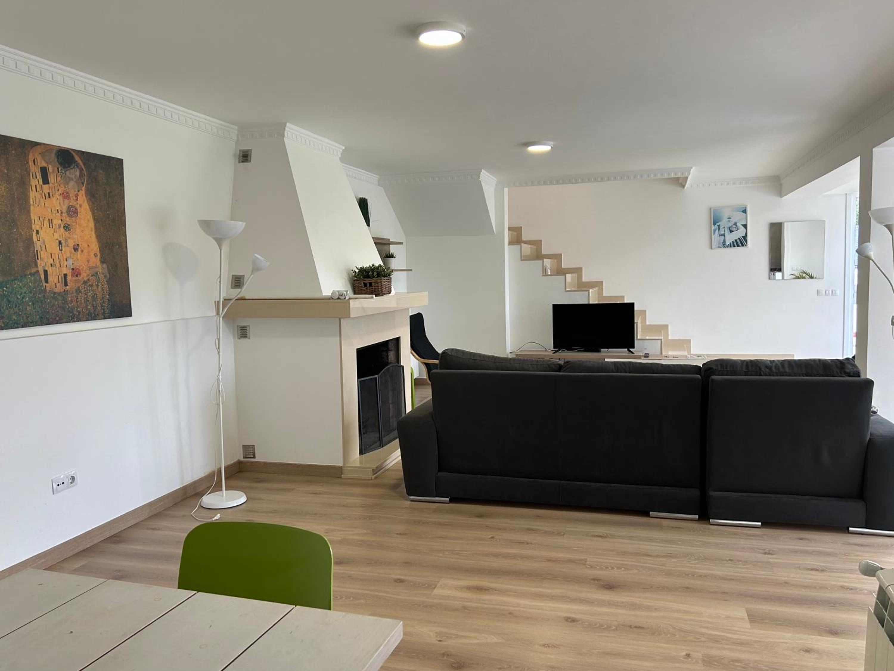 Apartagal-A Corredoira