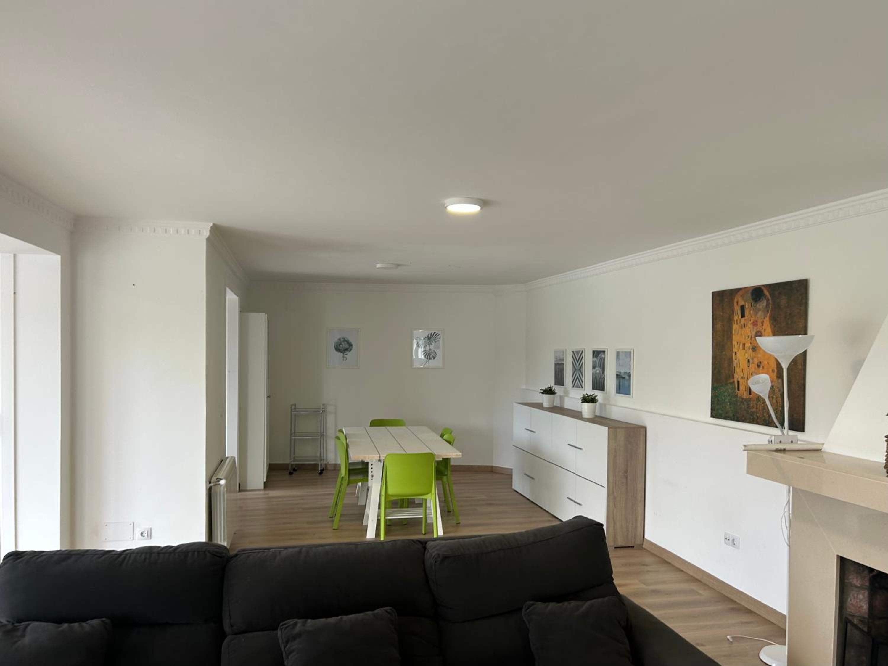 Apartagal-A Corredoira