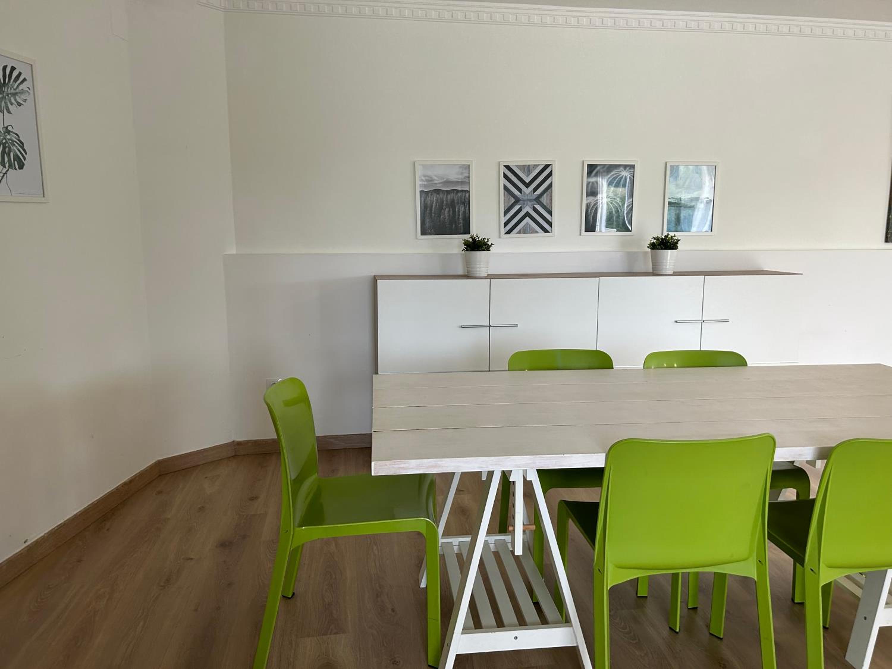 Apartagal-A Corredoira