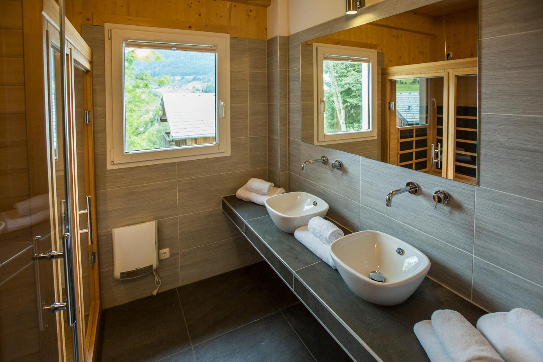 Alpendorf Dachstein West by ALPS RESORTS