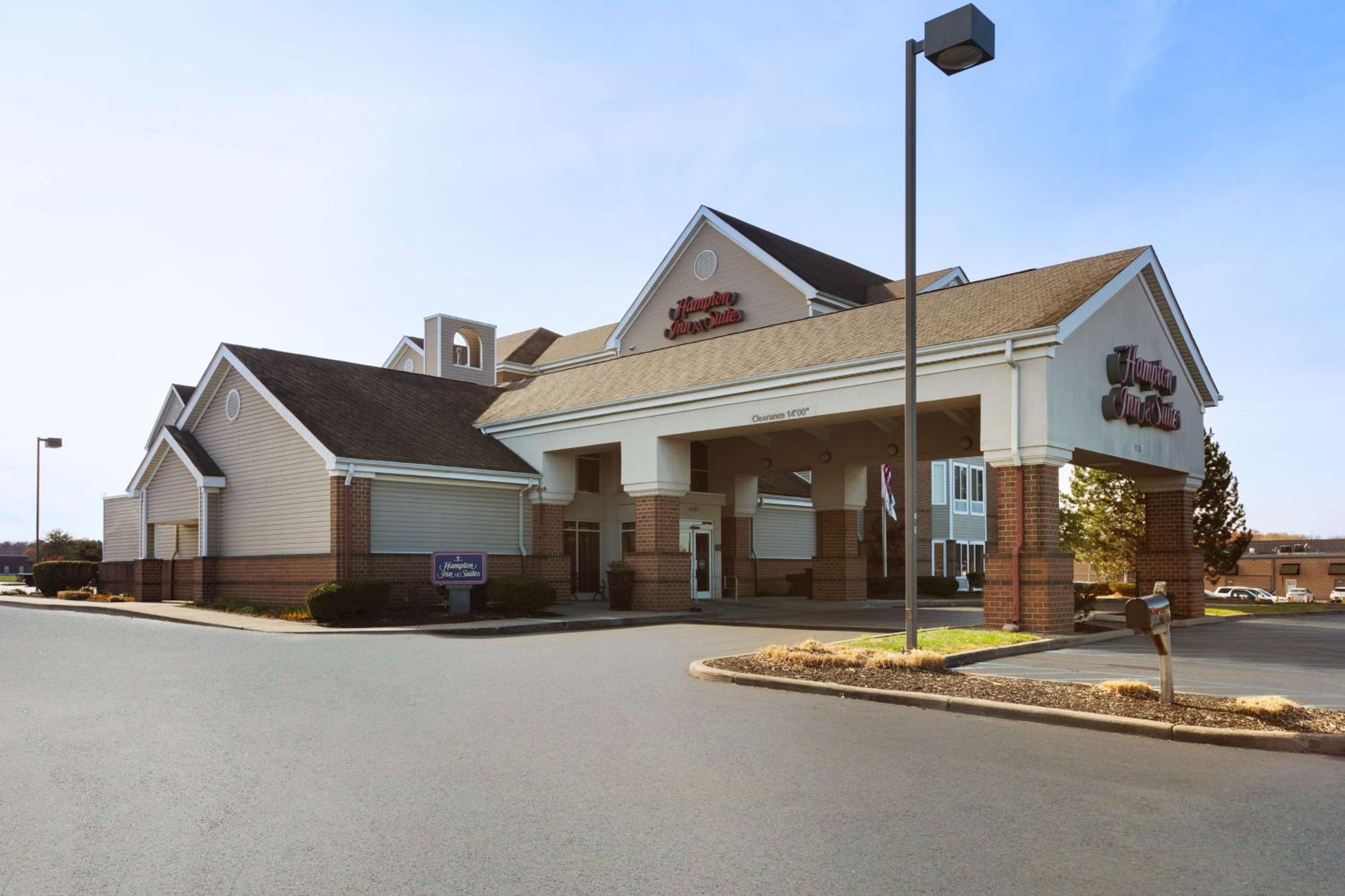 Hotel Hampton Inn & Suites Scottsburg