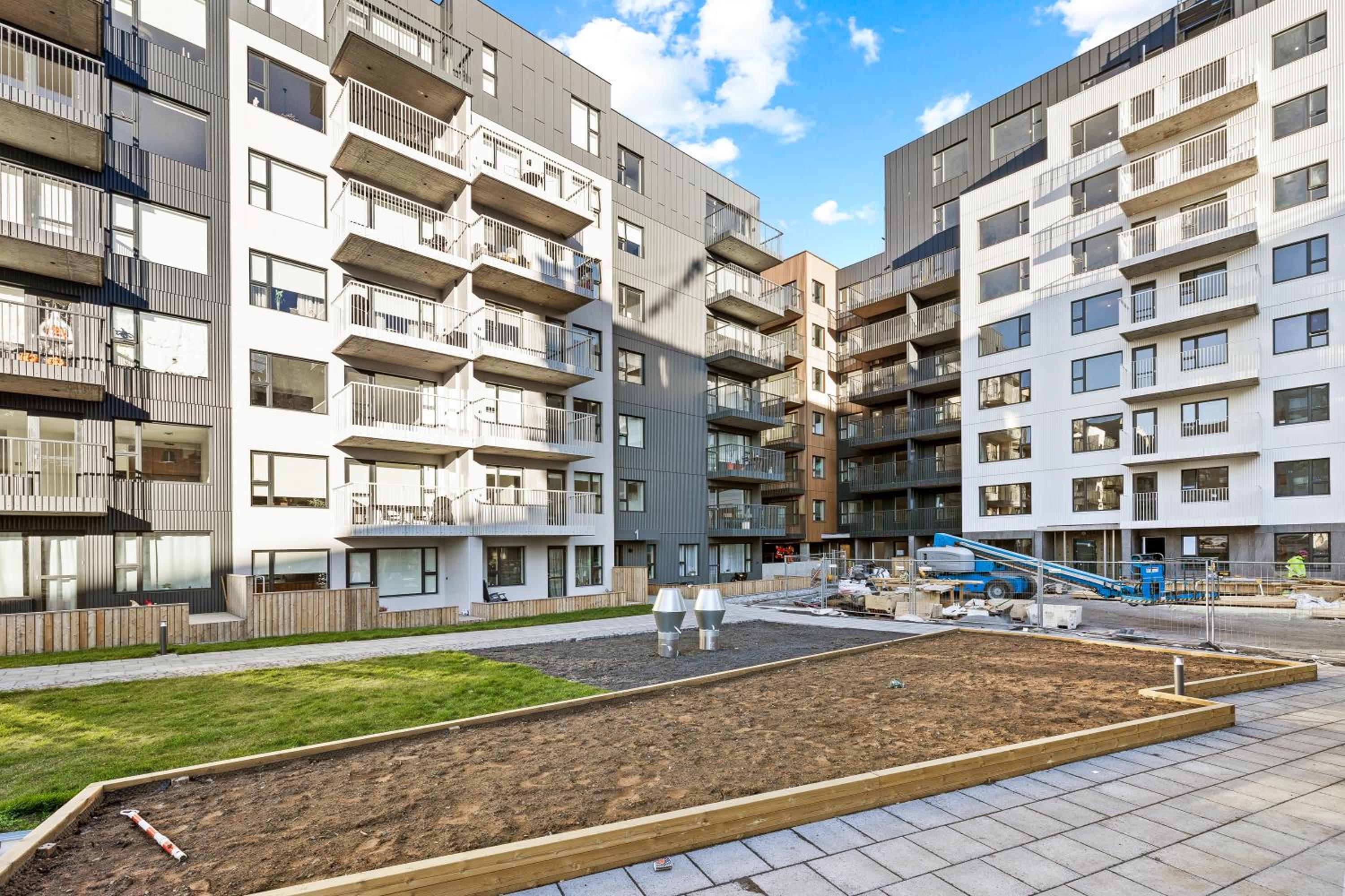 New Apt Near Smáralind Mall With Private Parking view 3