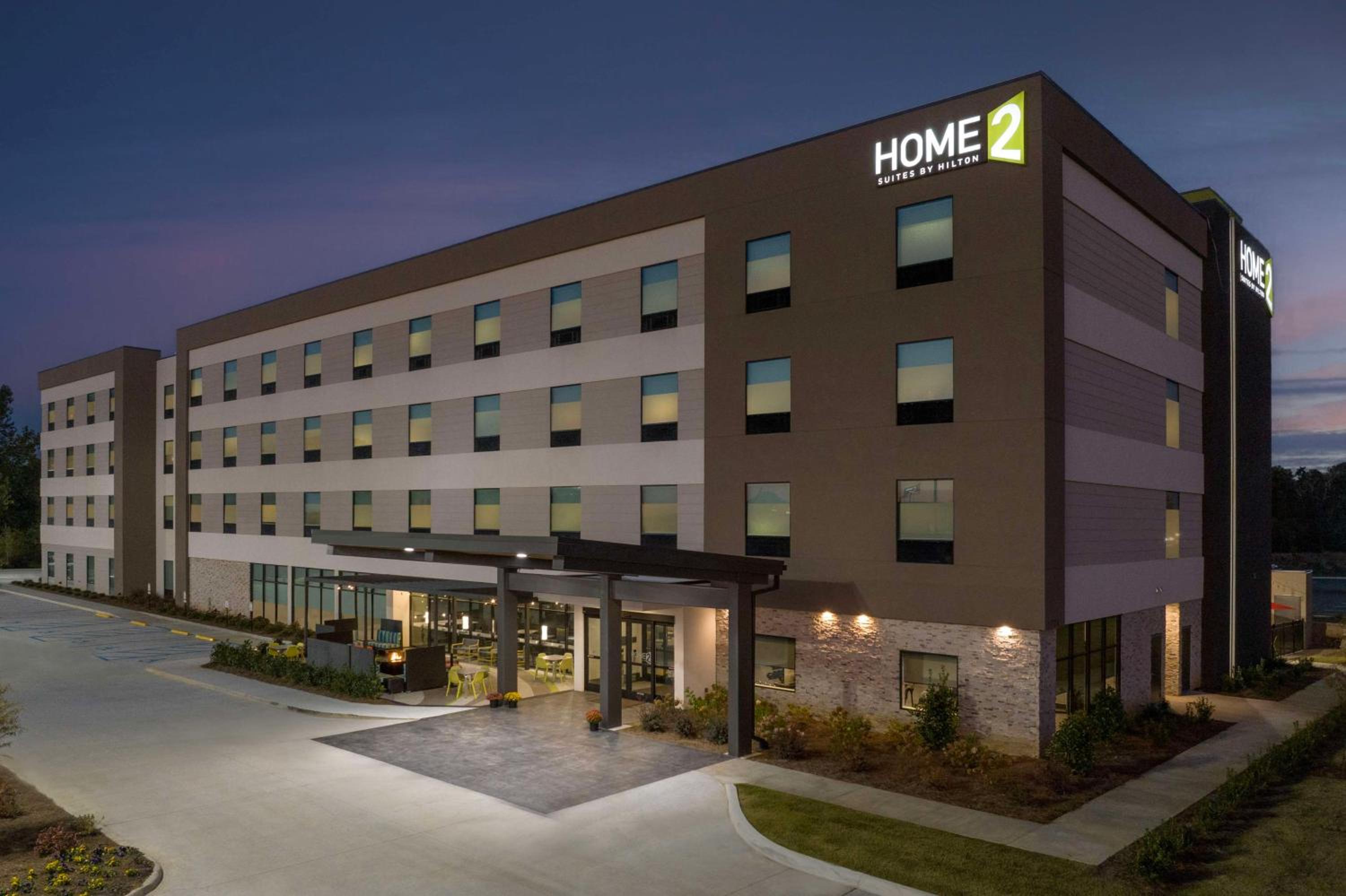 Cullman Vacations - Home2 Suites By Hilton Cullman - Property Image 2