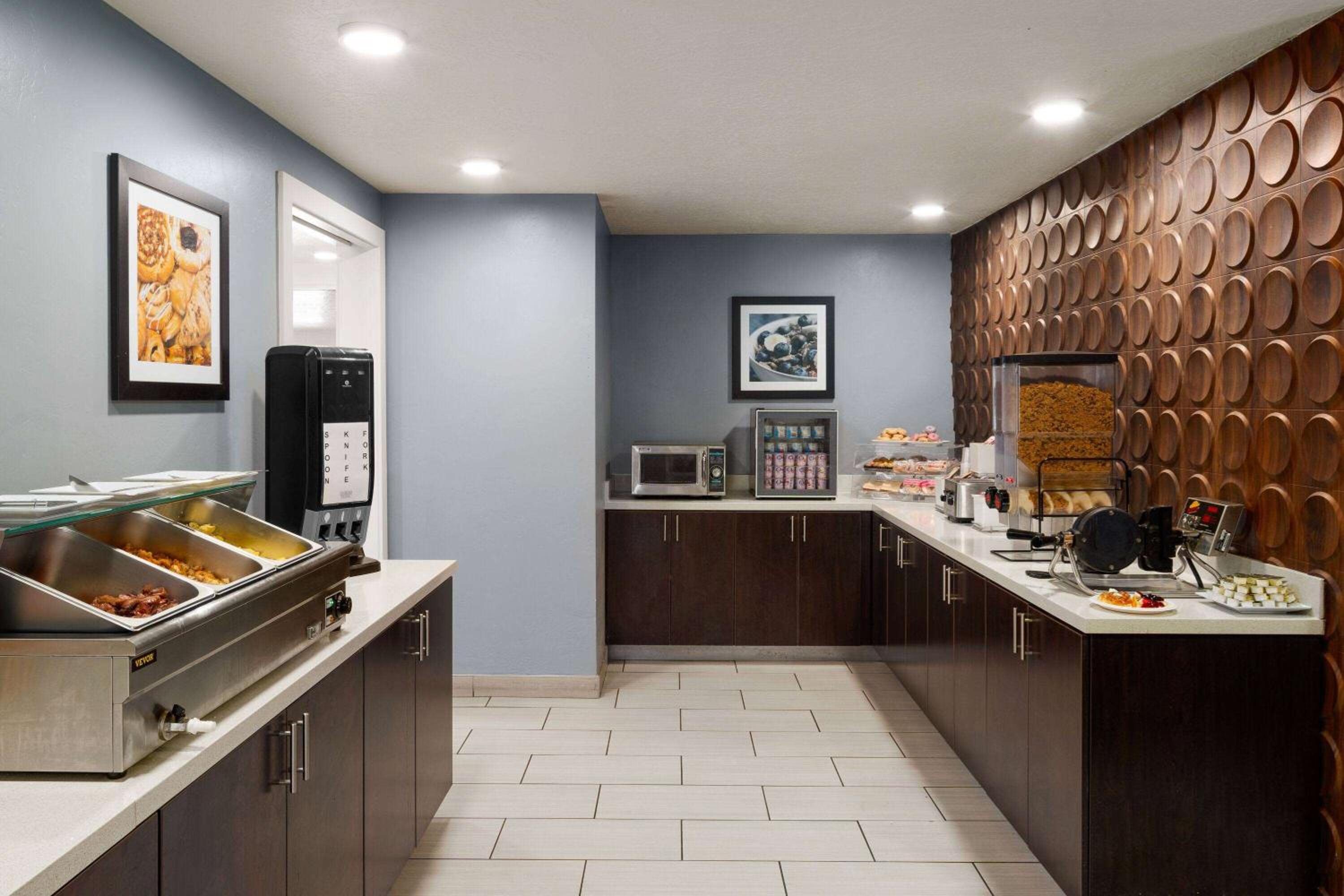 Wingate by Wyndham Cedar City view 4