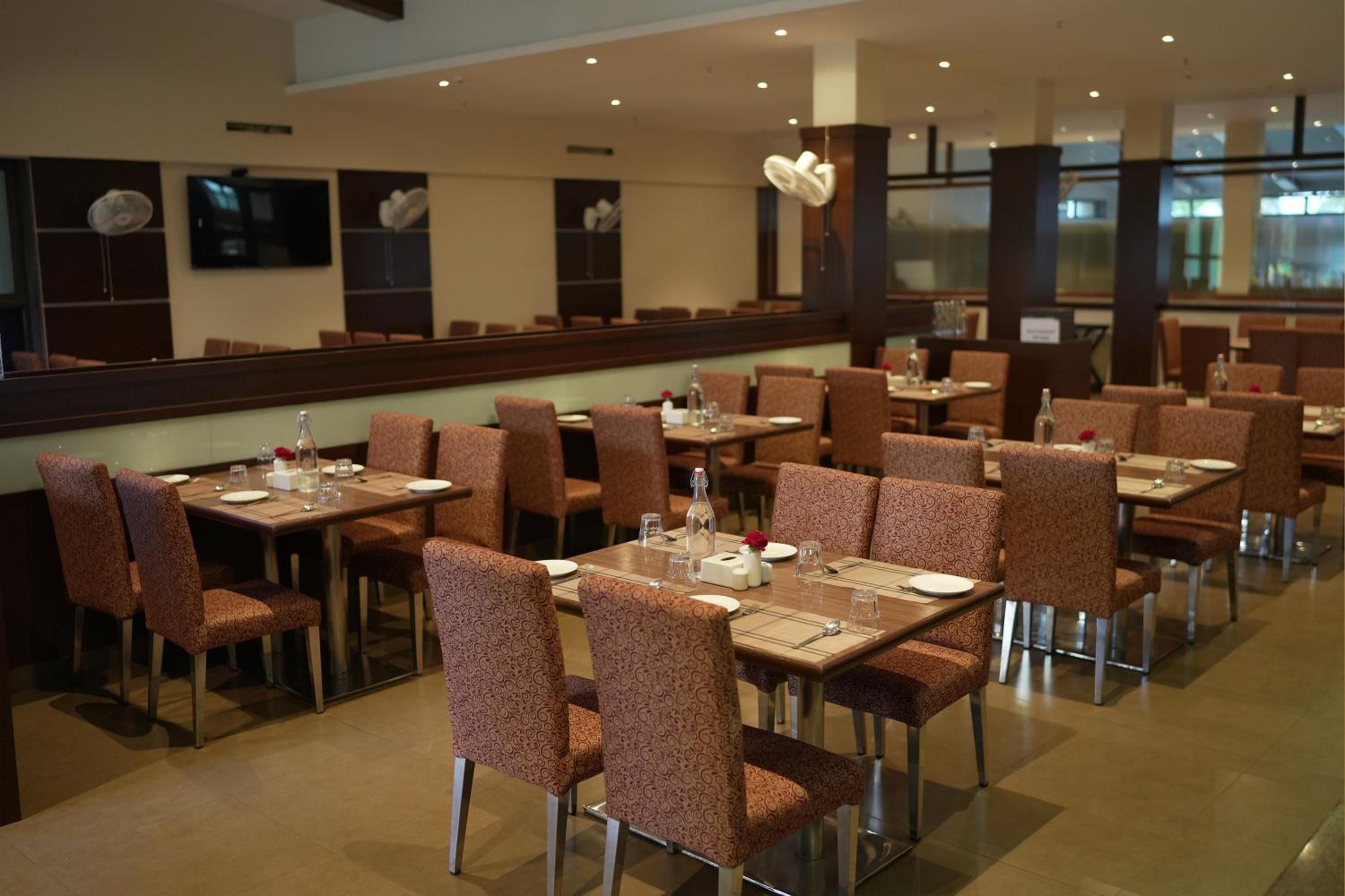 Greenleaf The Resort & Spa, Ganpatipule