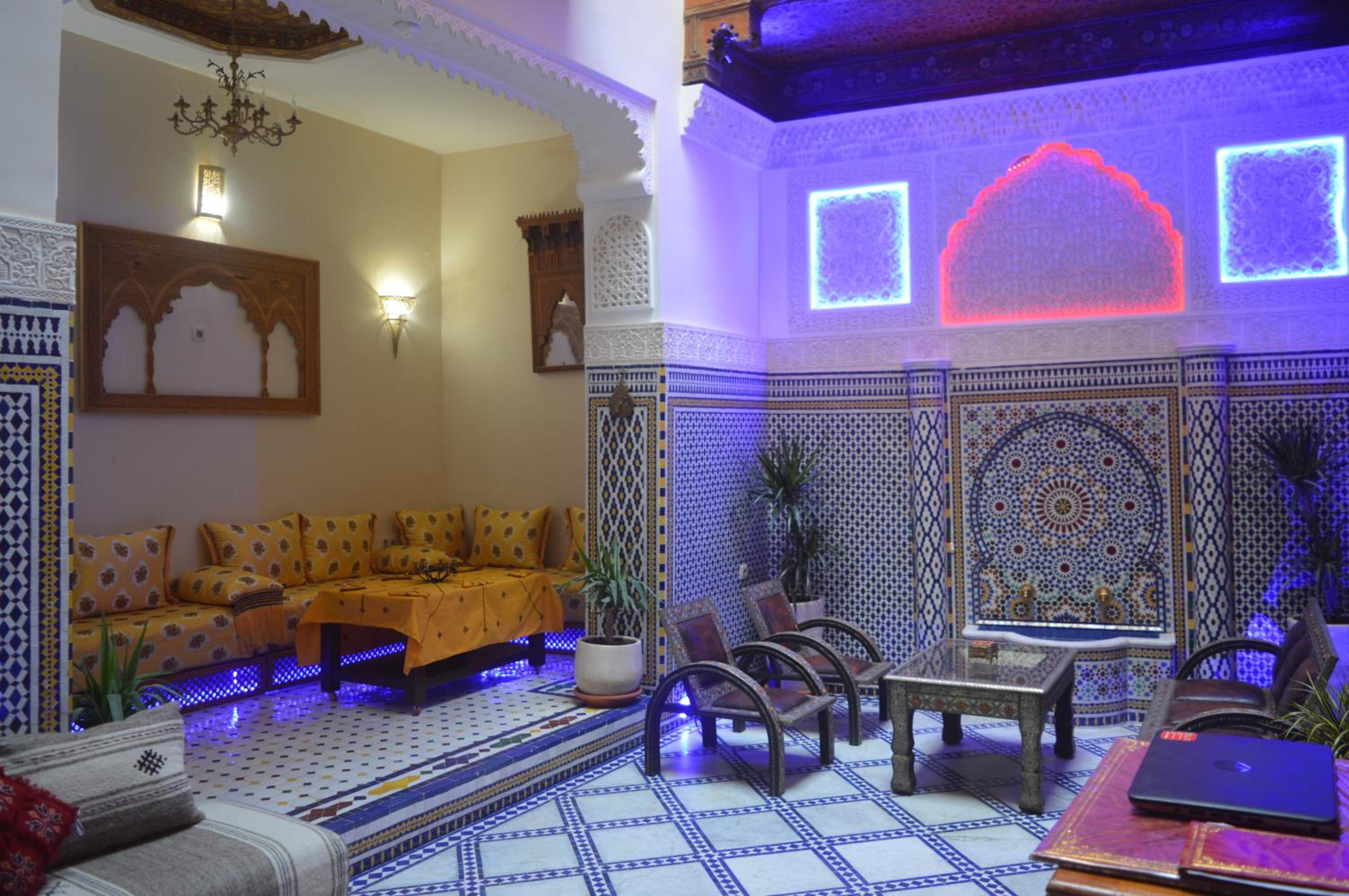lounge