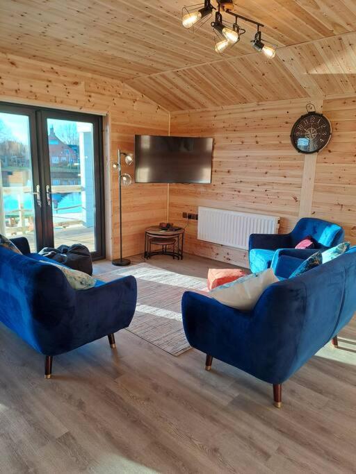 Ferry Lodge Norfolk Broads view 2