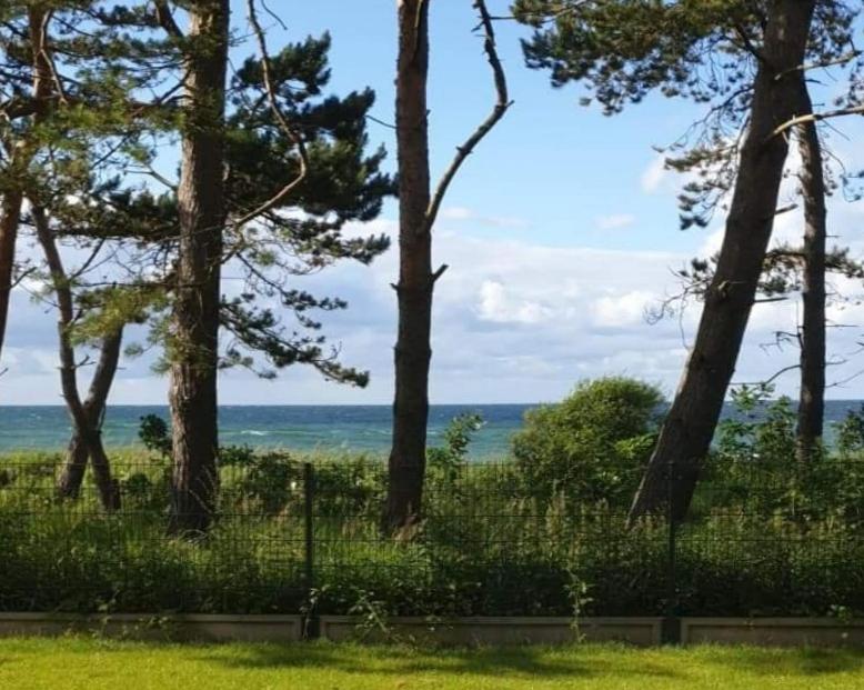LET'S SEA - 2 Bedroom - Premium Baltic Apartment with Front Sea View Garden and SPA access