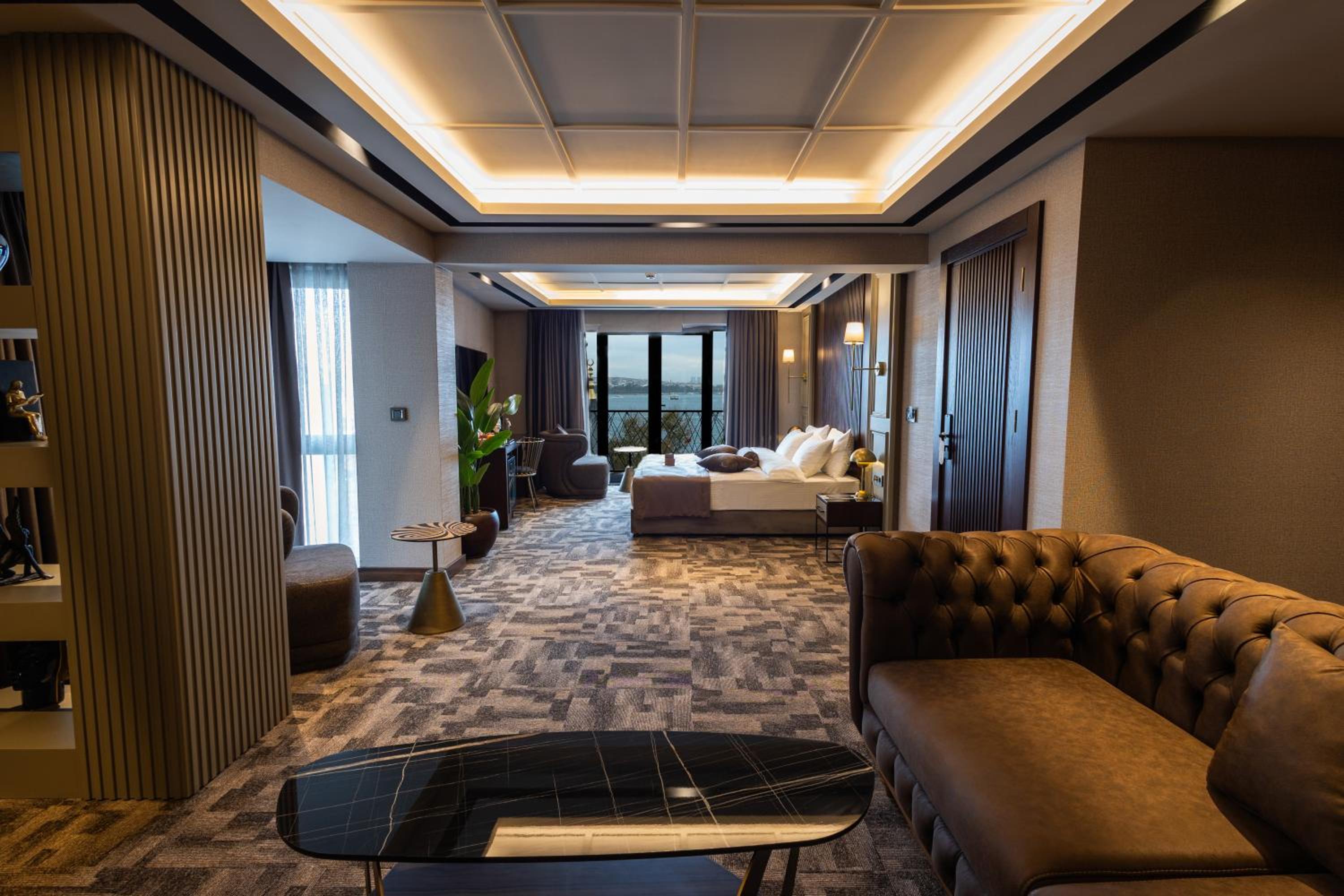 Tonight Port Otel - Image 64