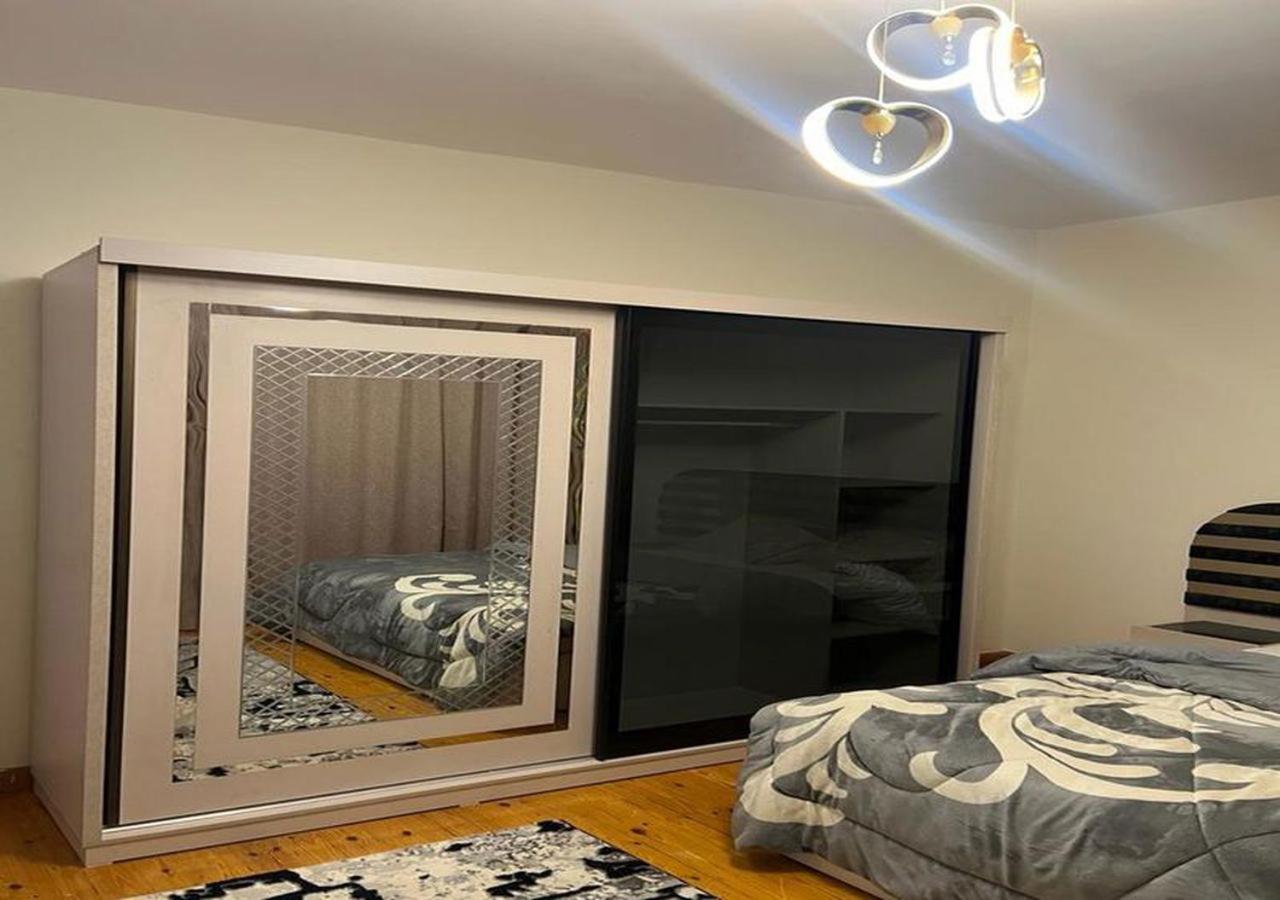 fully furnished apartment in casa beverly hills