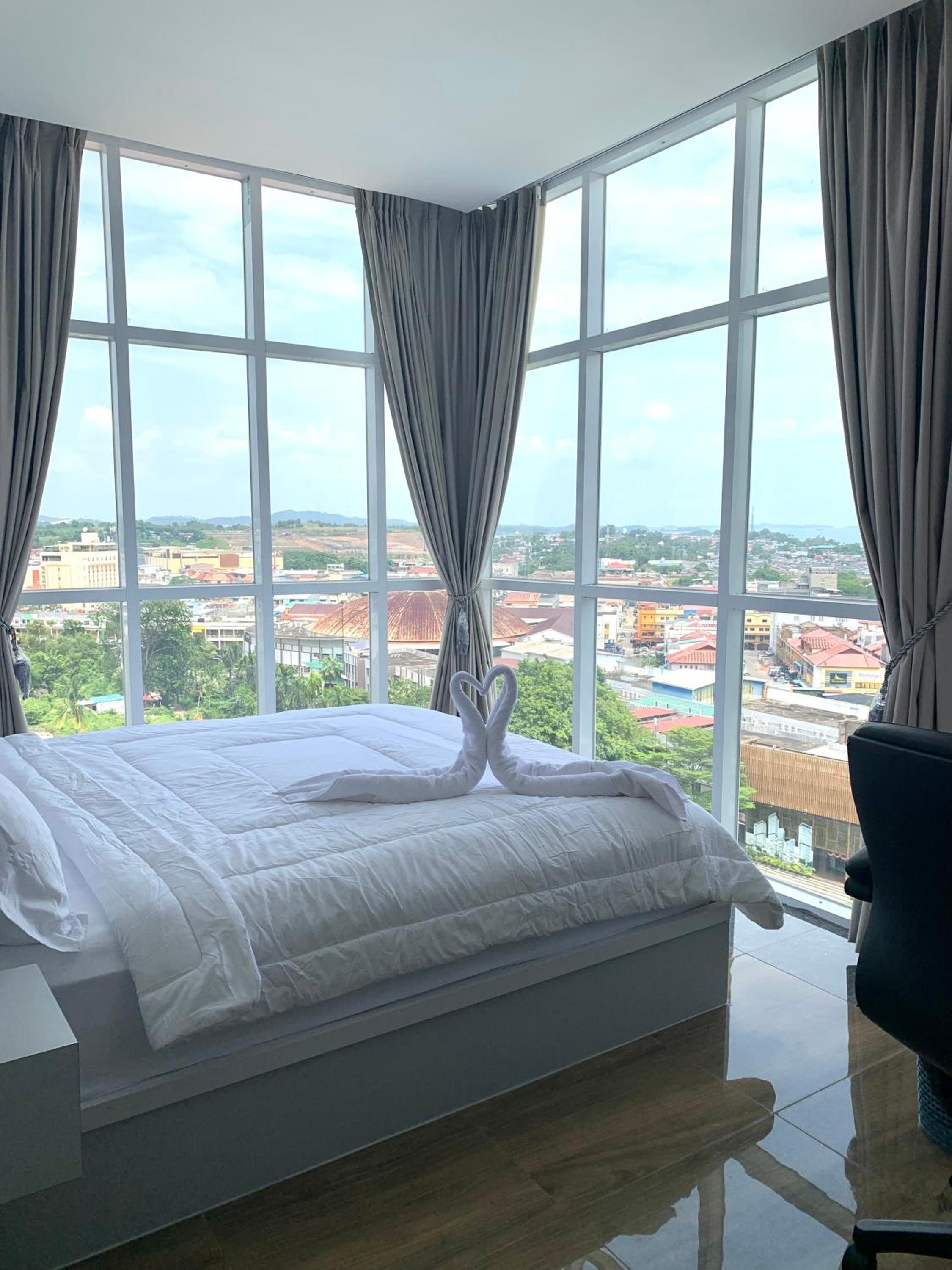 Wiwi Formosa Residence 2 Bedroom 12th Floor