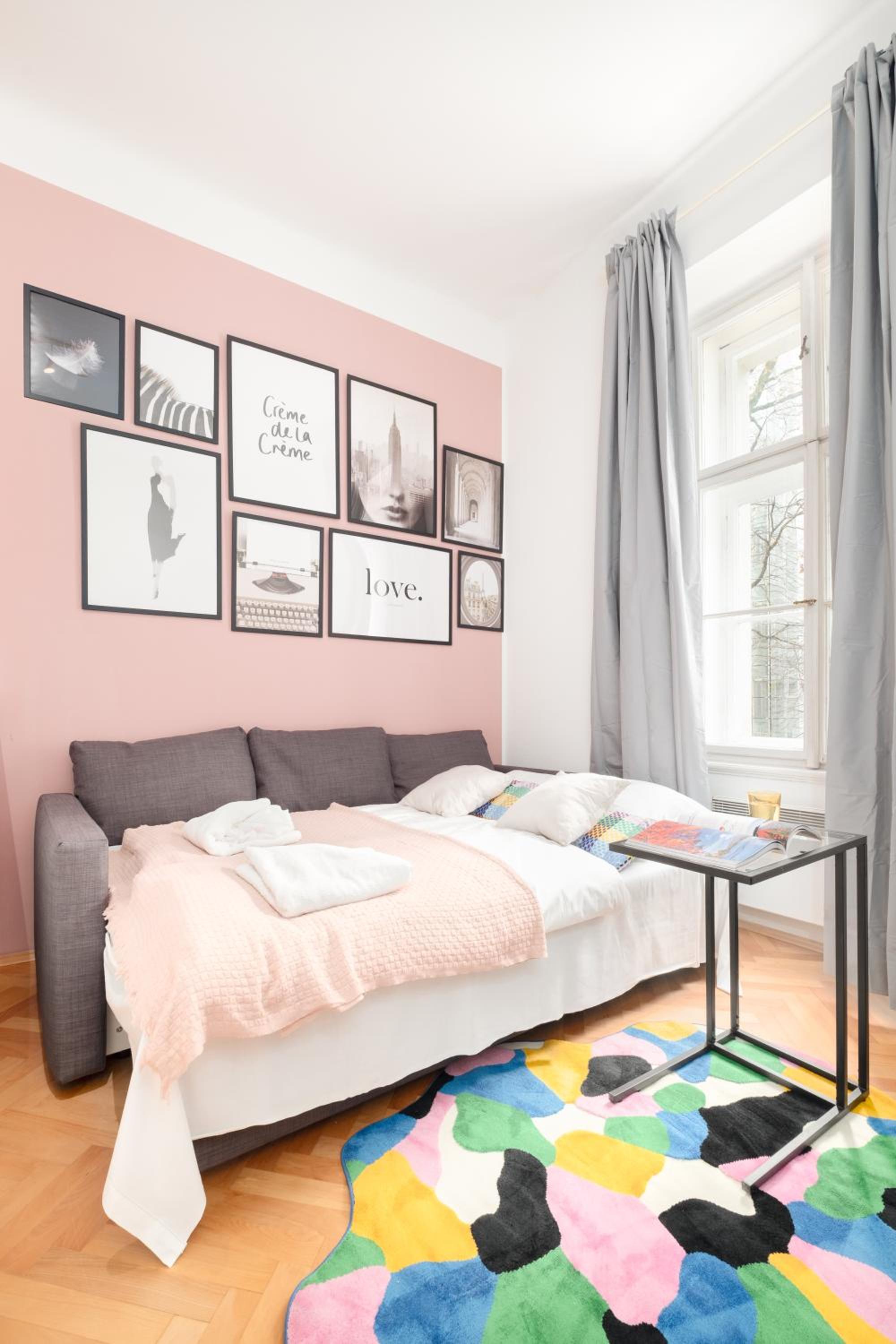 Prague Days - Modern Apartments just 7 min from Wenceslas Square