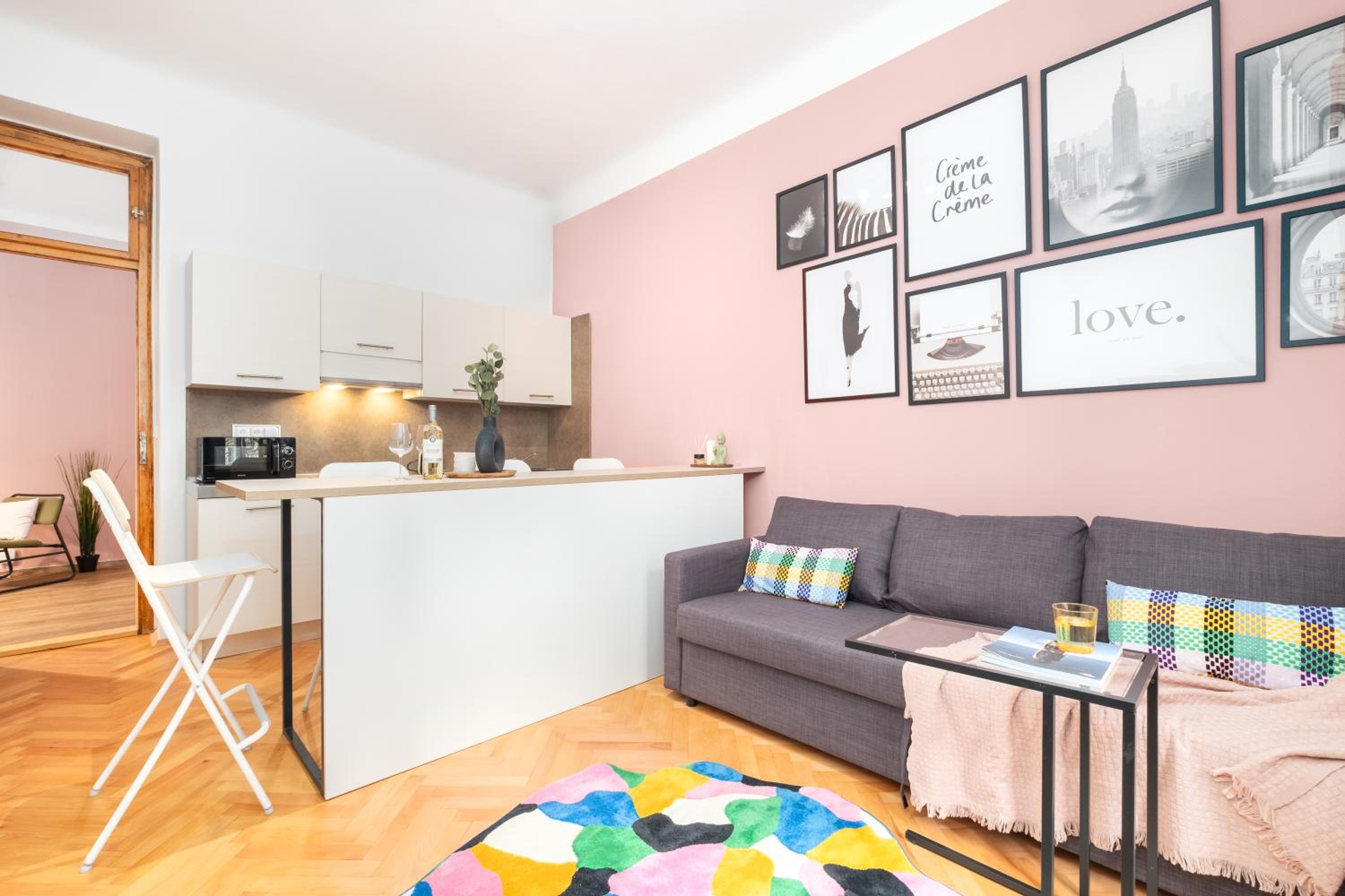 Prague Days - Modern Apartments just 7 min from Wenceslas Square