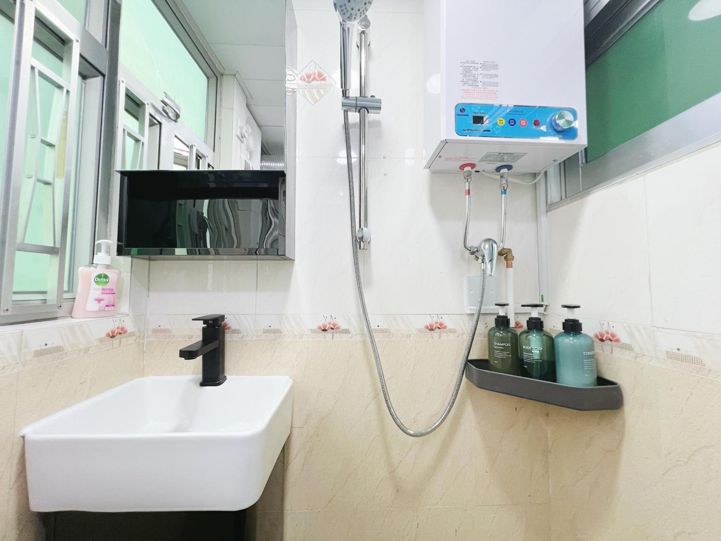 Student Accommodation - 26 Man Yuen Street