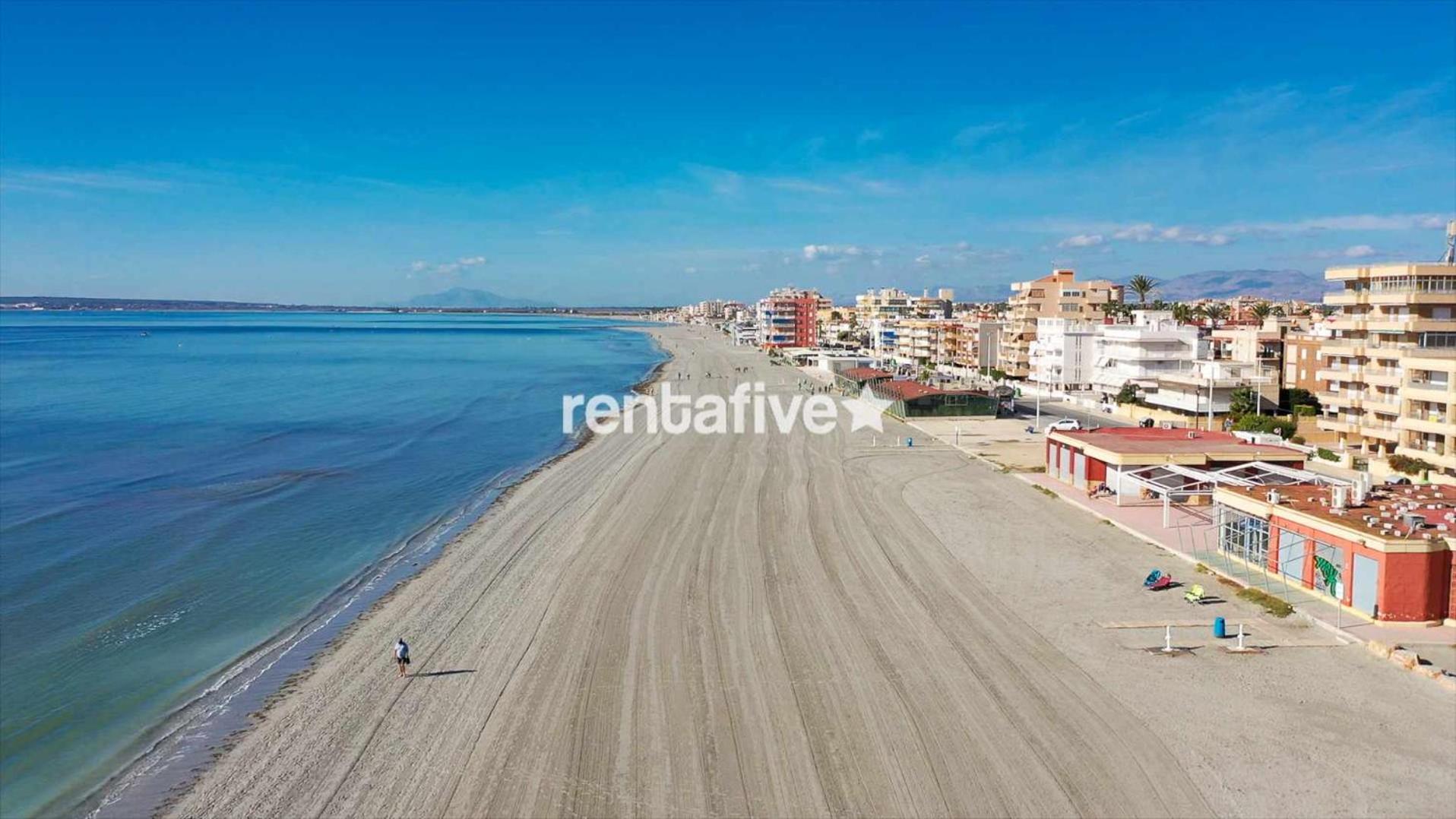 rentafive Nuevo Parking AA Ascensor