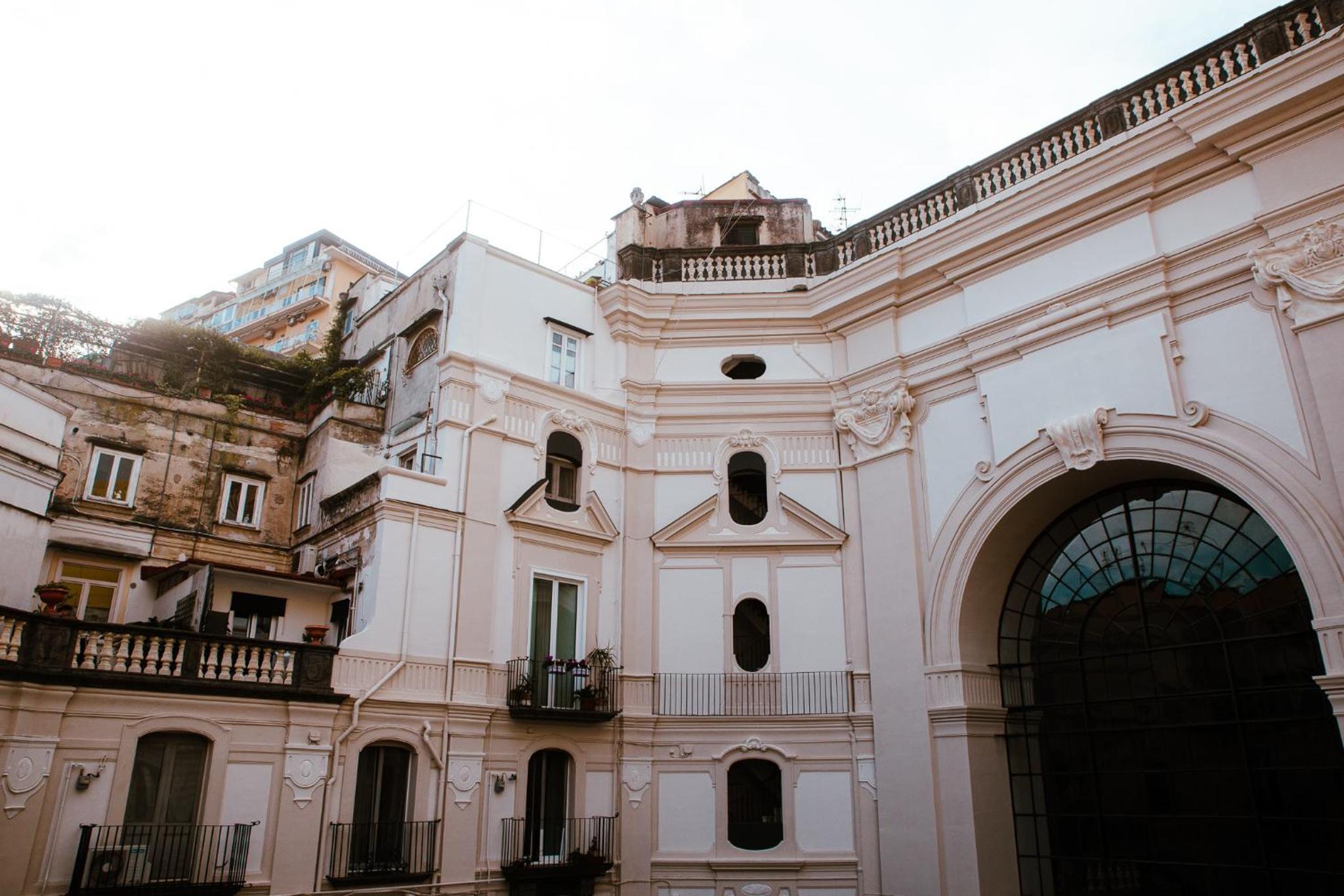 Serra Di Cassano Apartment