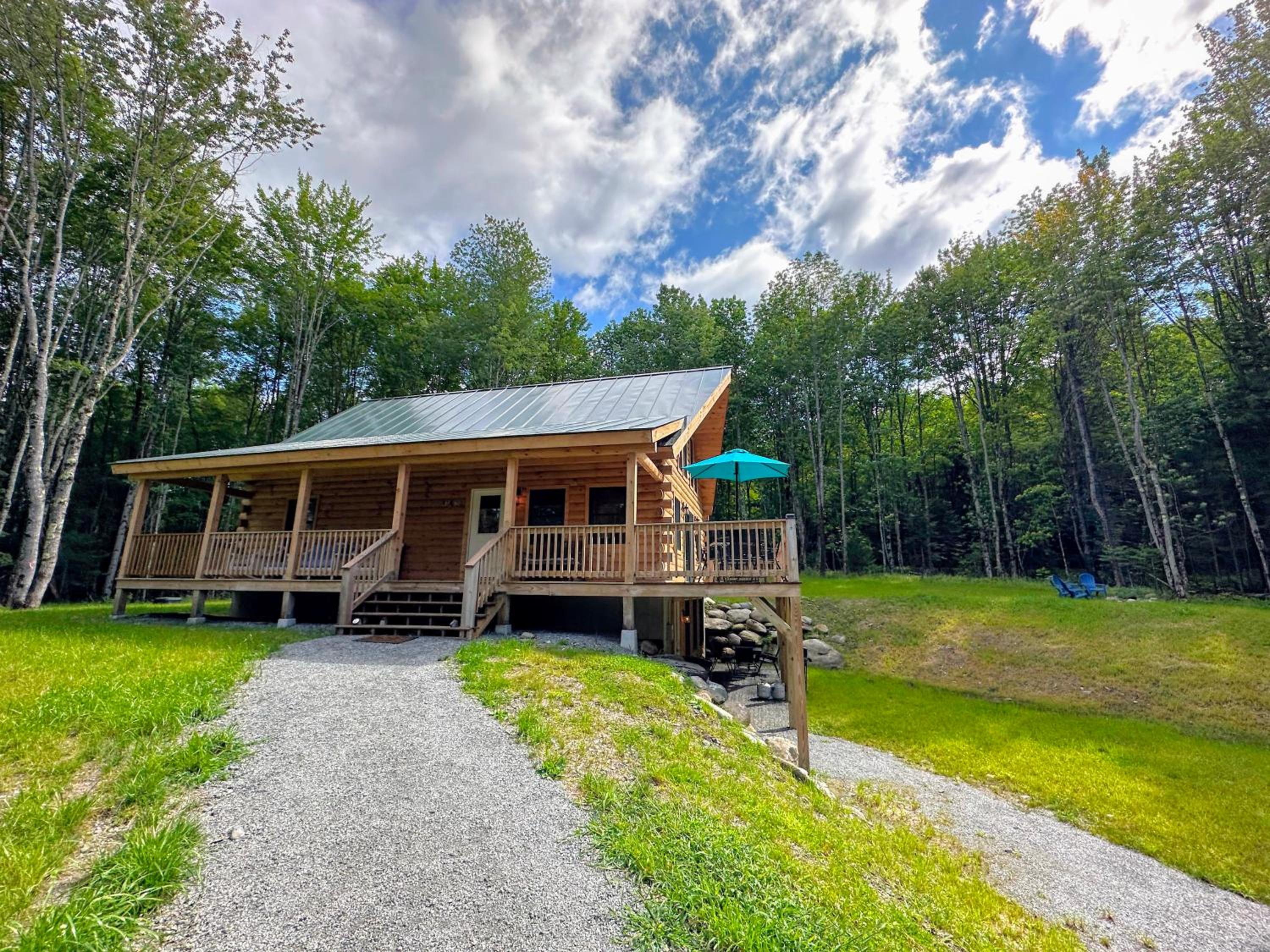 18HA Log home close to CannonFranconia Notch view 3