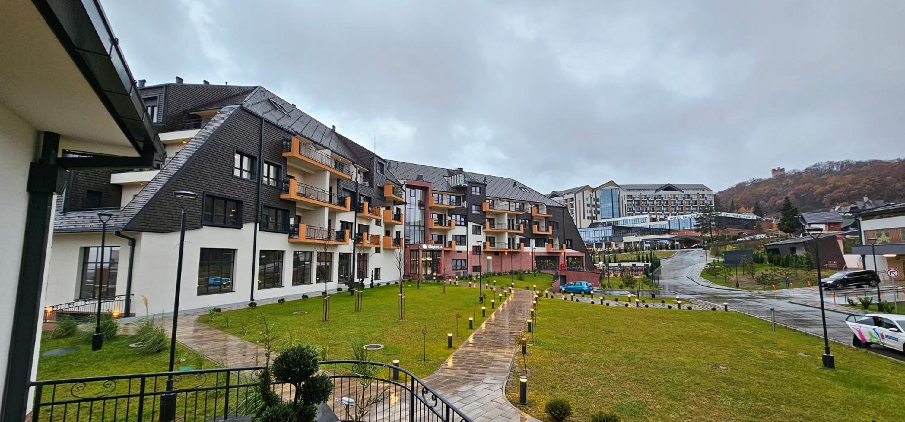 Fruske rezidence A204 view 2