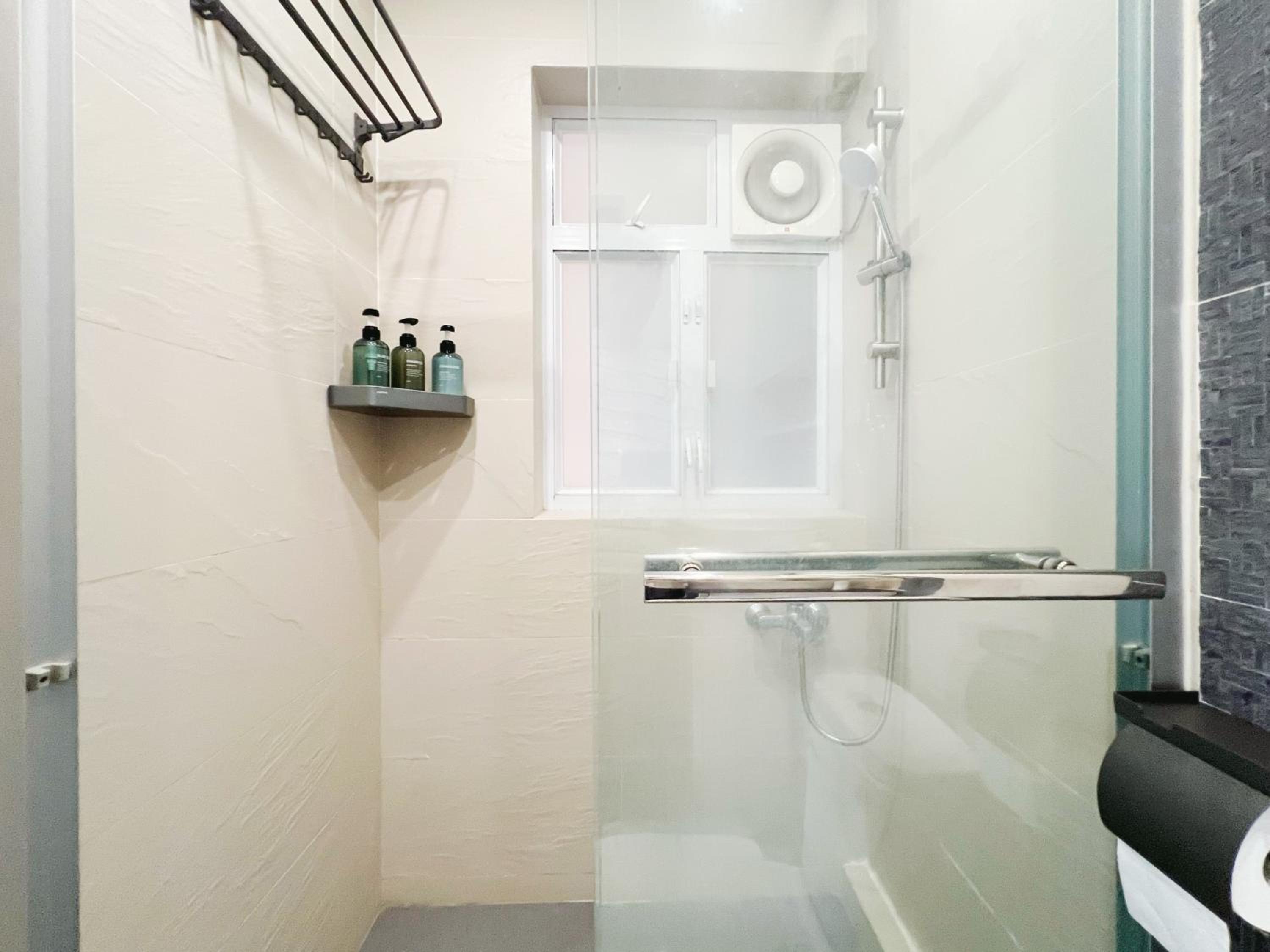 Student Accommodation - 5 Man Cheong Street