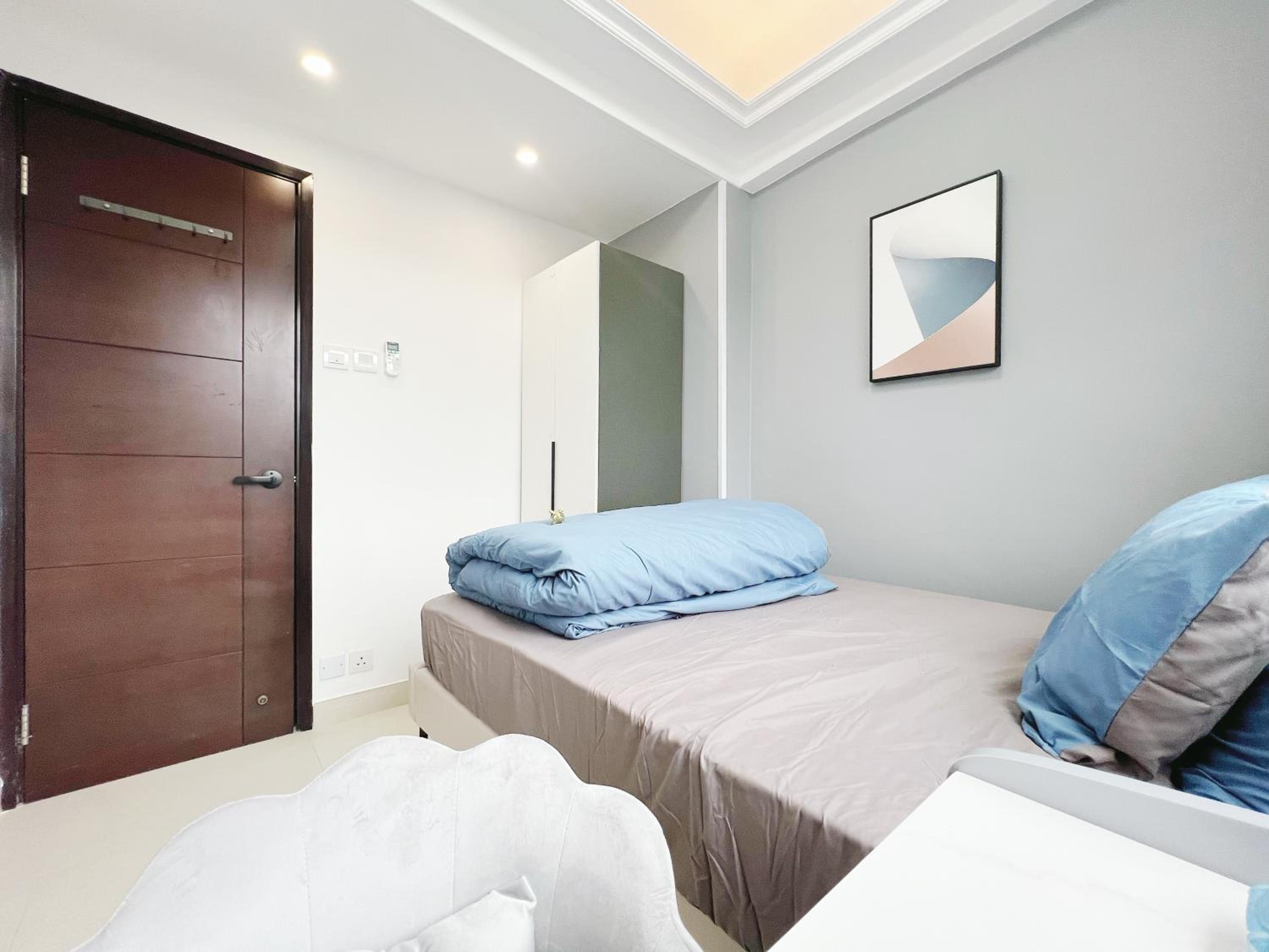 Student Accommodation - 5 Man Cheong Street