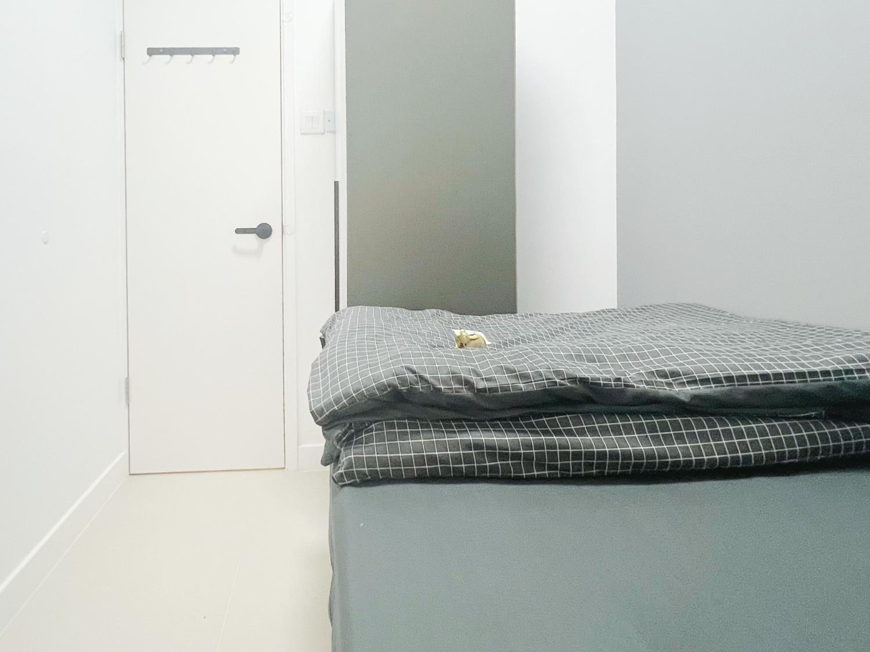 Student Accommodation - 5 Man Cheong Street