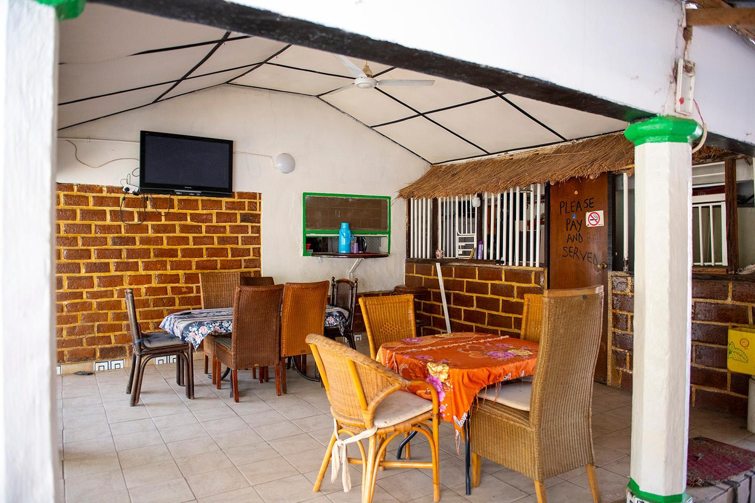 Happy Corner Lodge Janjangbureh