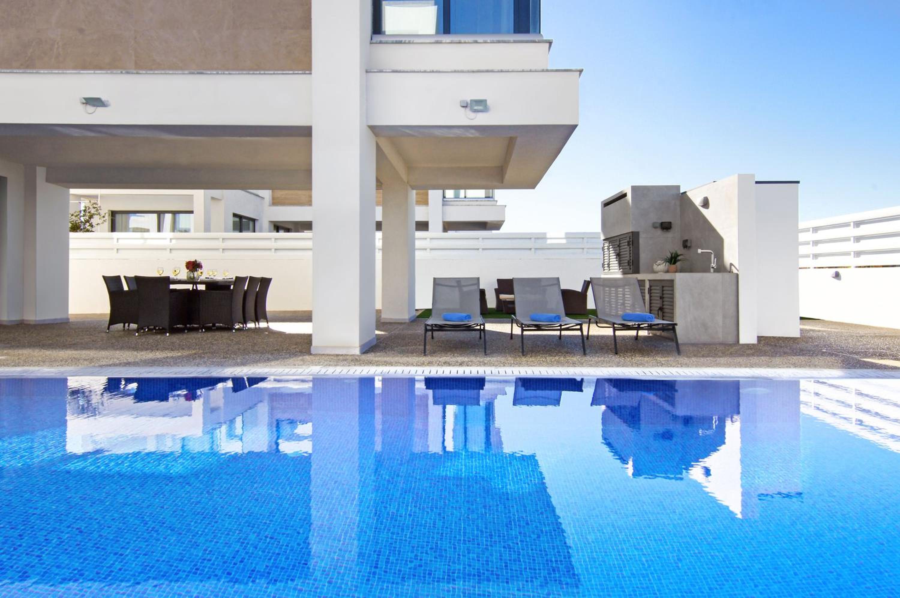 Villa Amazonia - Large Private Pool