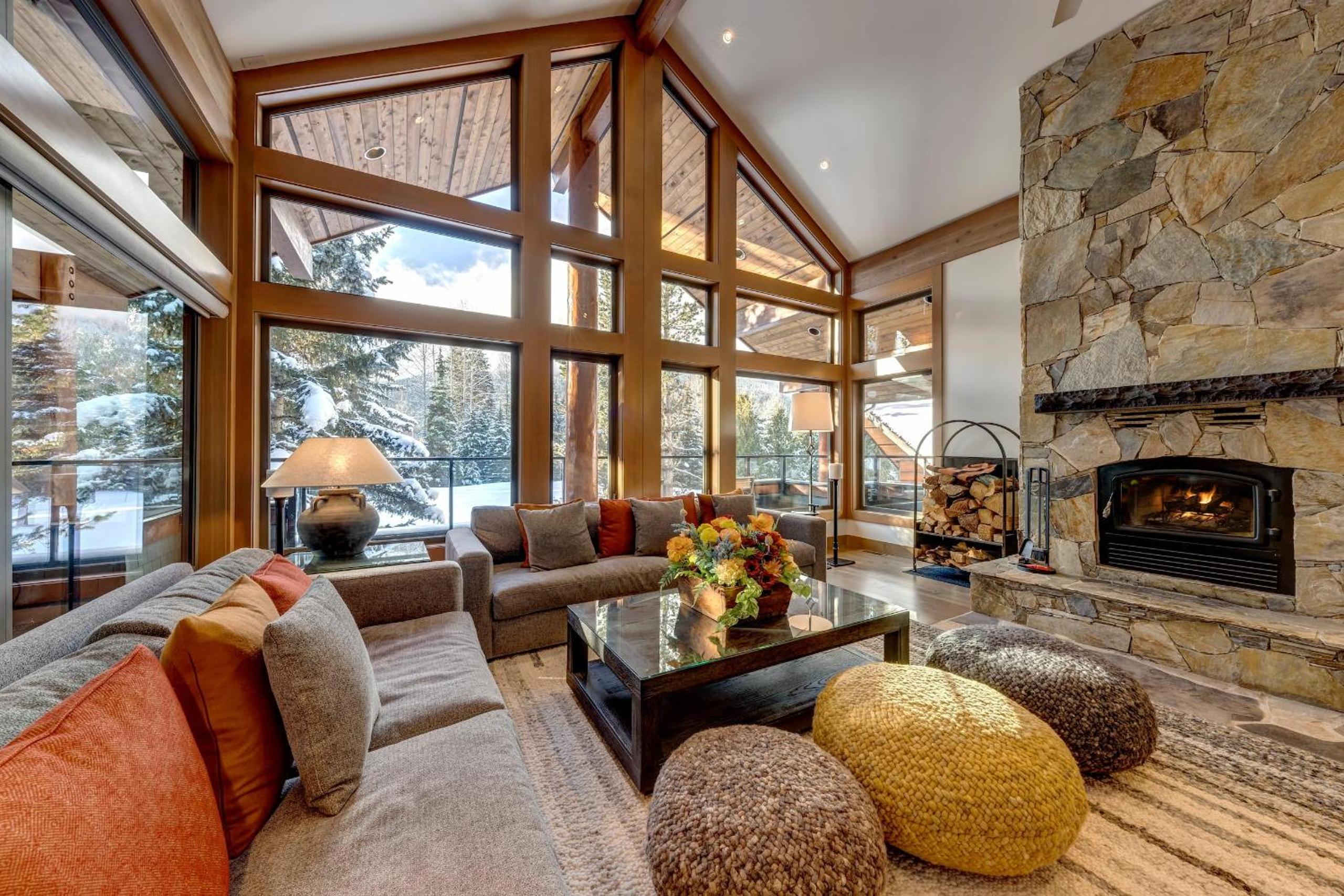 Glacier View Chalet | Family Chalet with Hot tub & Views, Set in a Tranquil Location