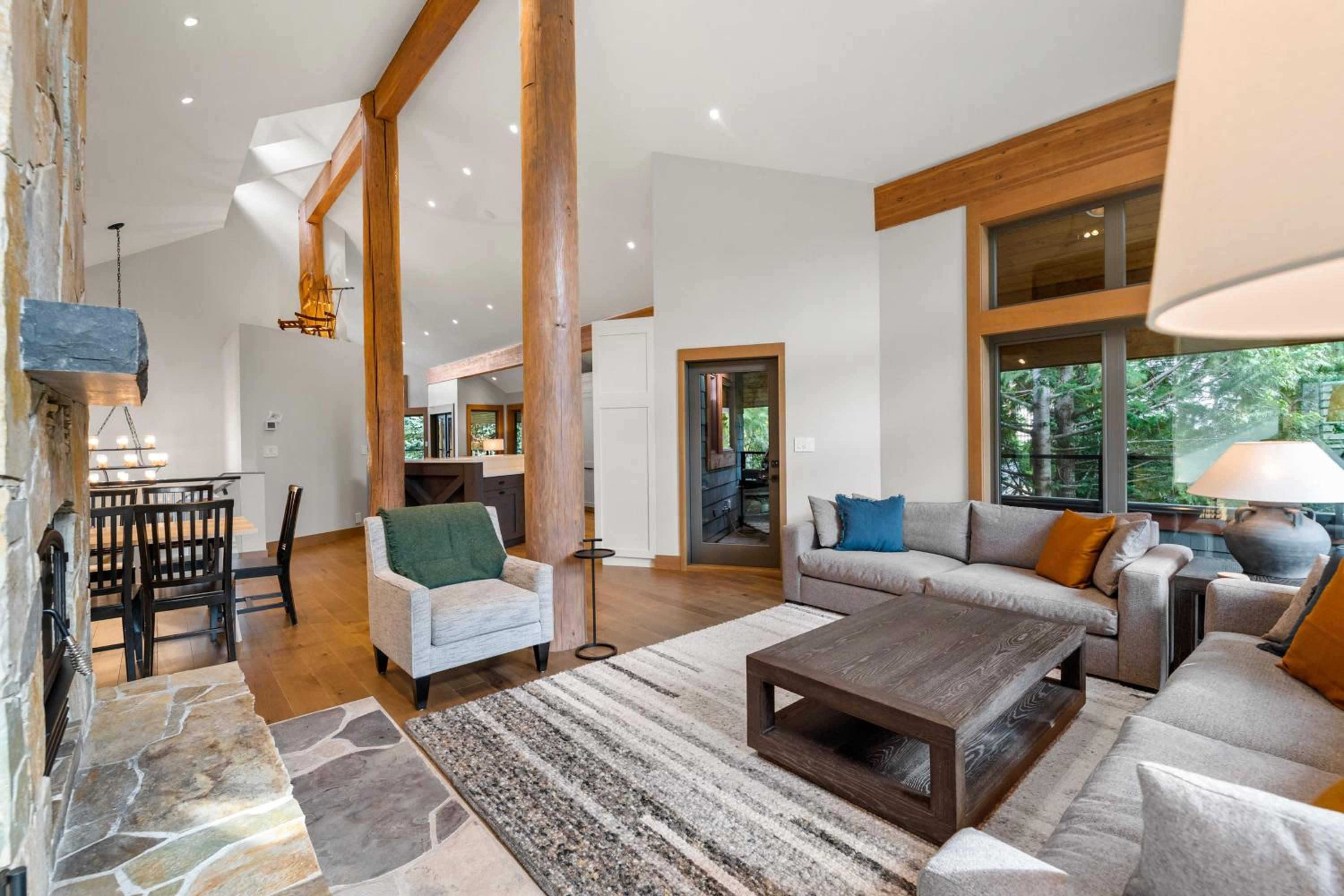 Glacier View Chalet | Family Chalet with Hot tub & Views, Set in a Tranquil Location