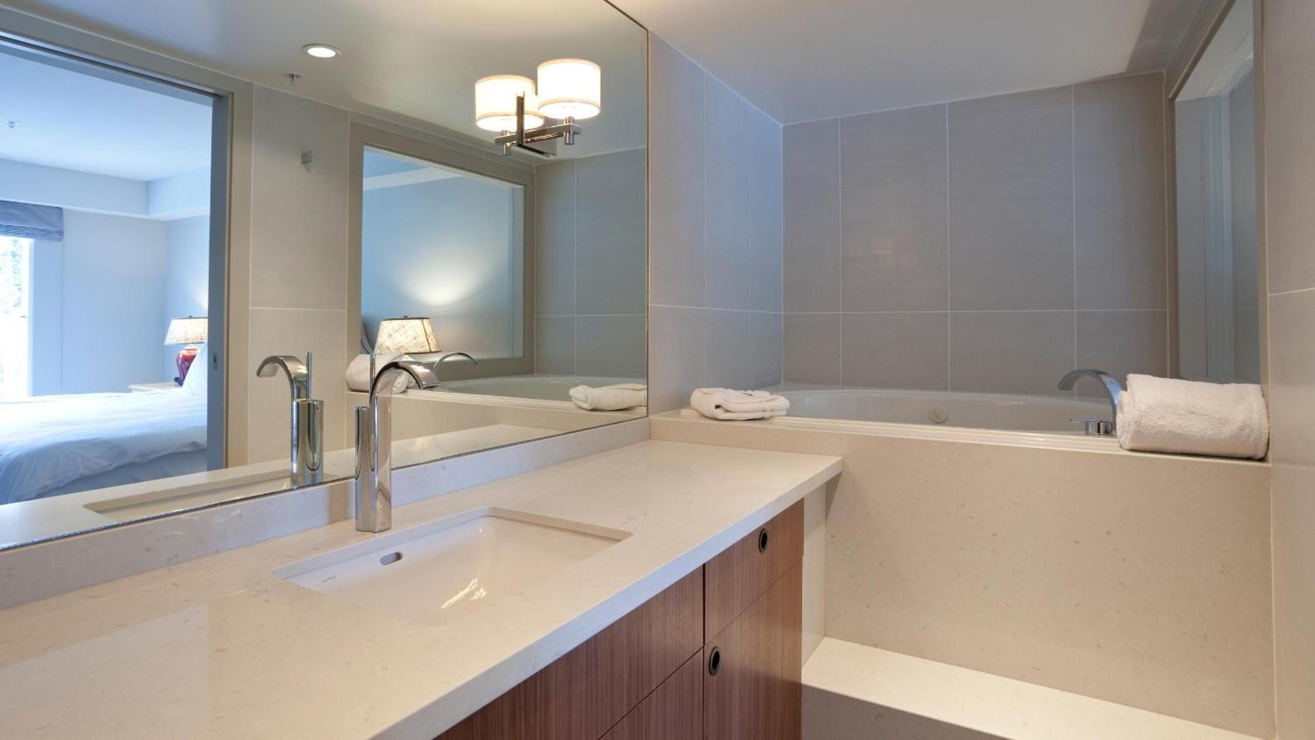 Le Chamois 206 | Large Ski-In Ski-Out Condo at Blackcomb Base with Pool, Hot Tub, & Gym