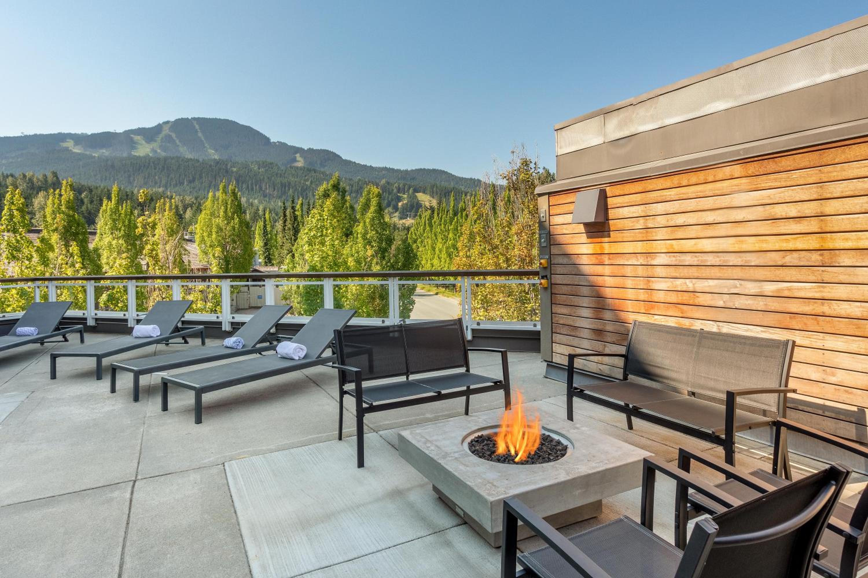 Le Chamois 206 | Large Ski-In Ski-Out Condo at Blackcomb Base with Pool, Hot Tub, & Gym