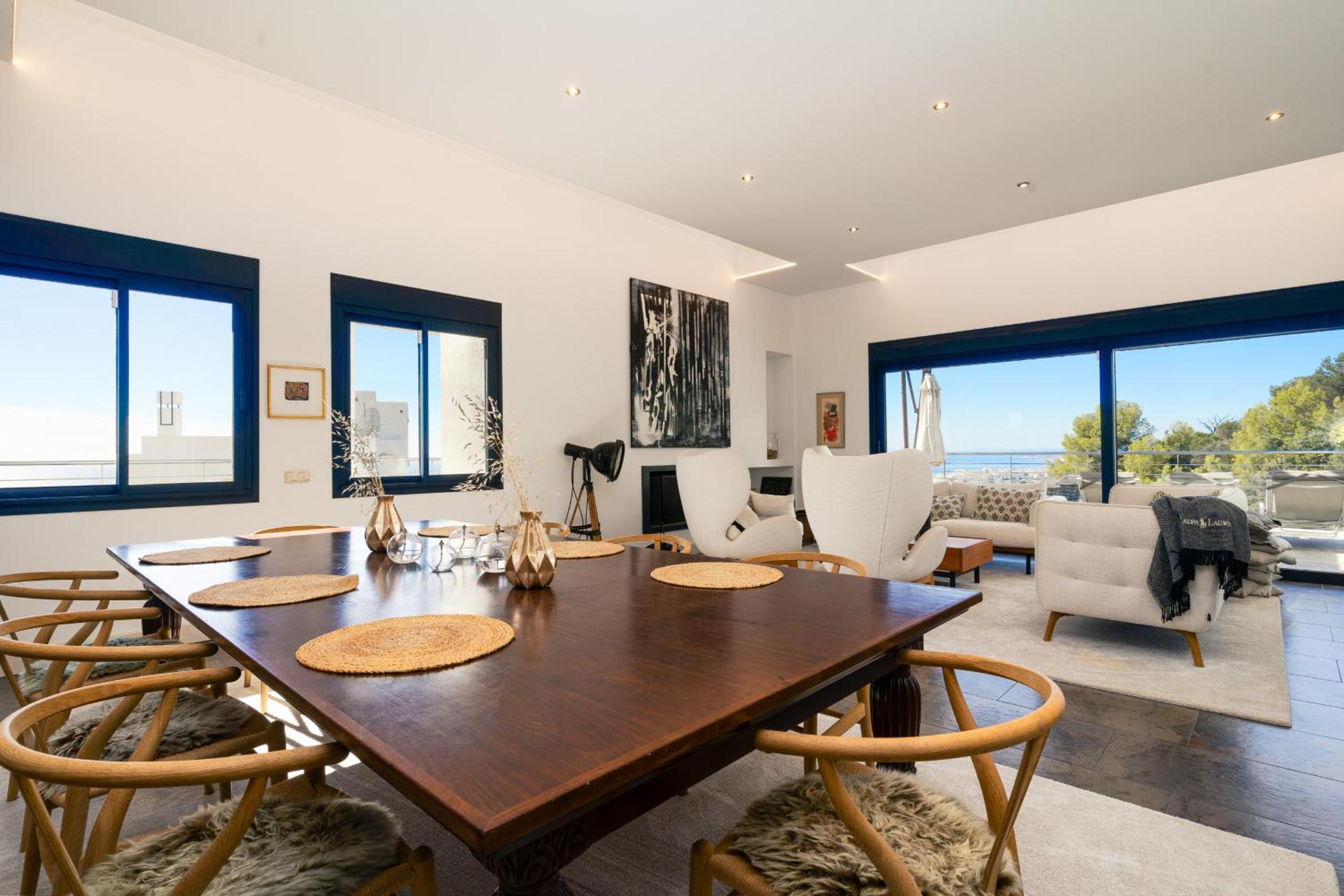 Seventh Heaven-Luxury Villa